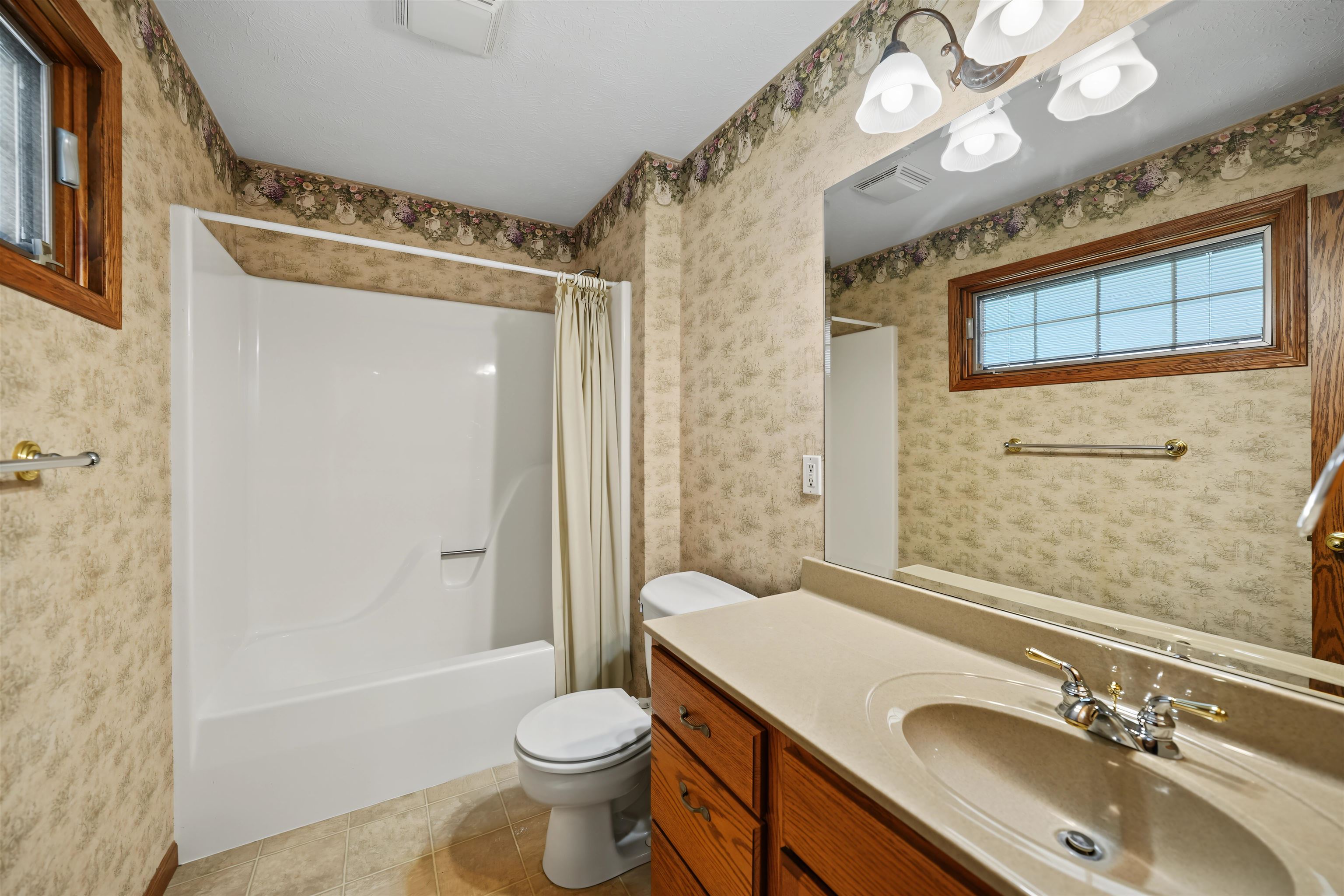 517 Pine Ridge Dr. Property Photo 27