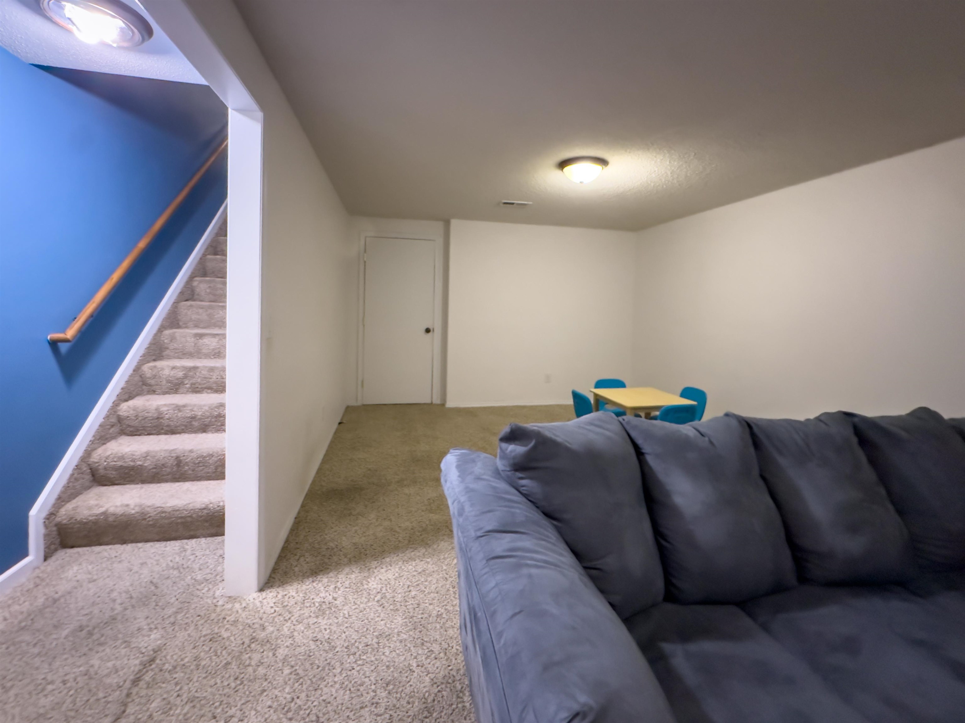 242 N Young St. Property Photo 13