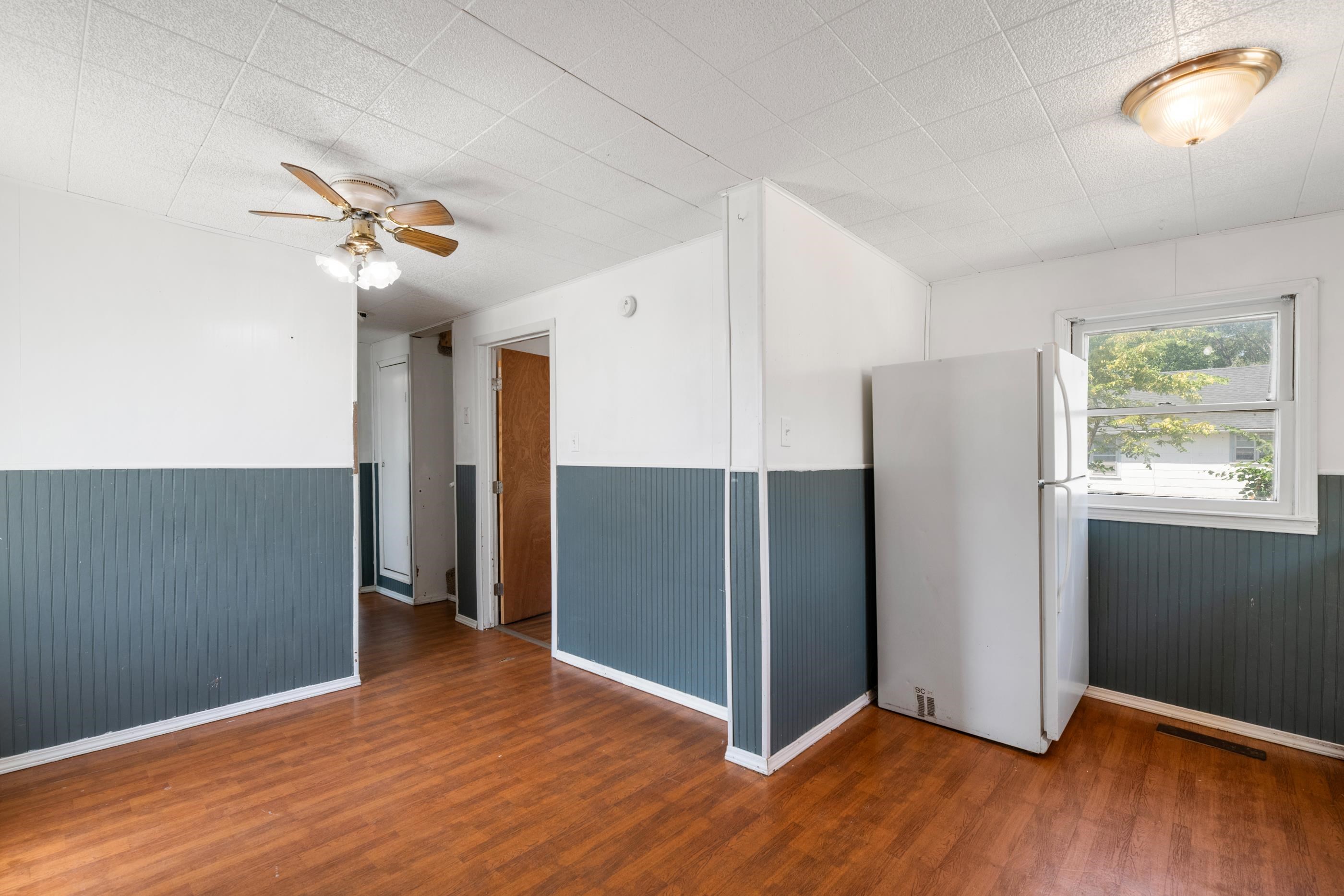 1304 S High Property Photo 9