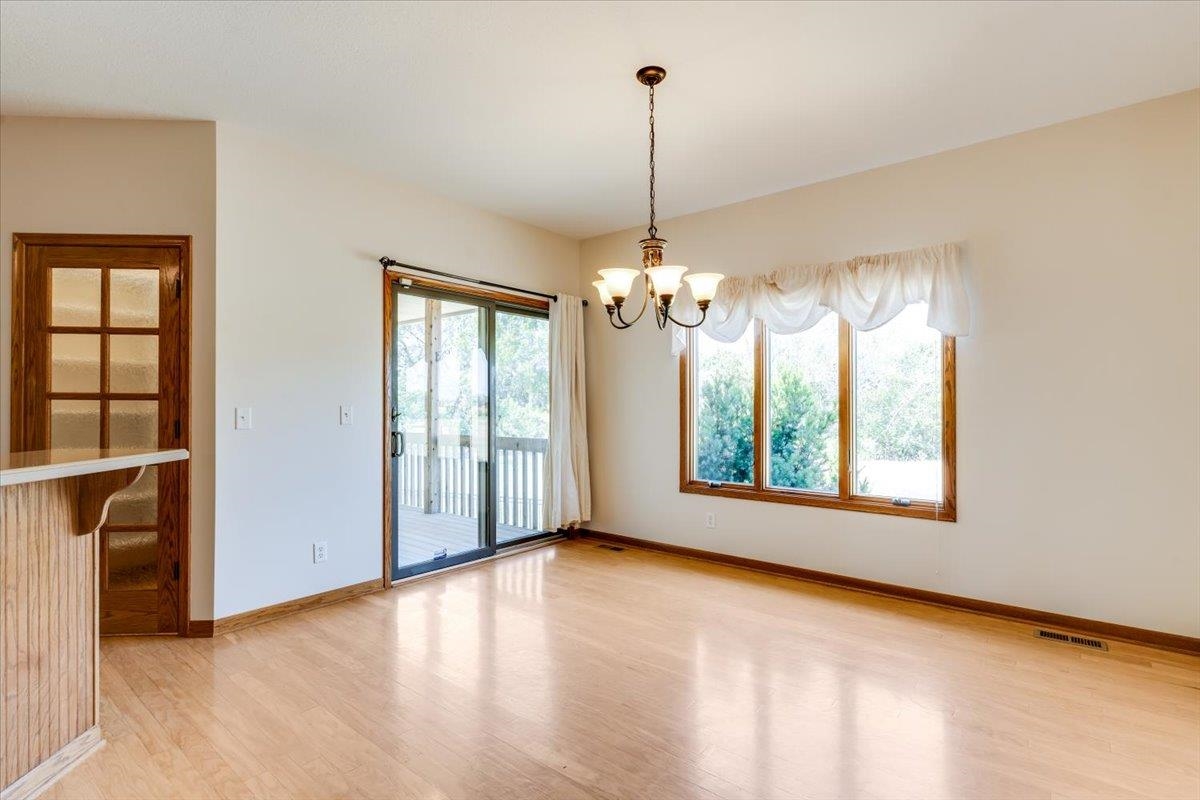 718 22nd Property Photo 7