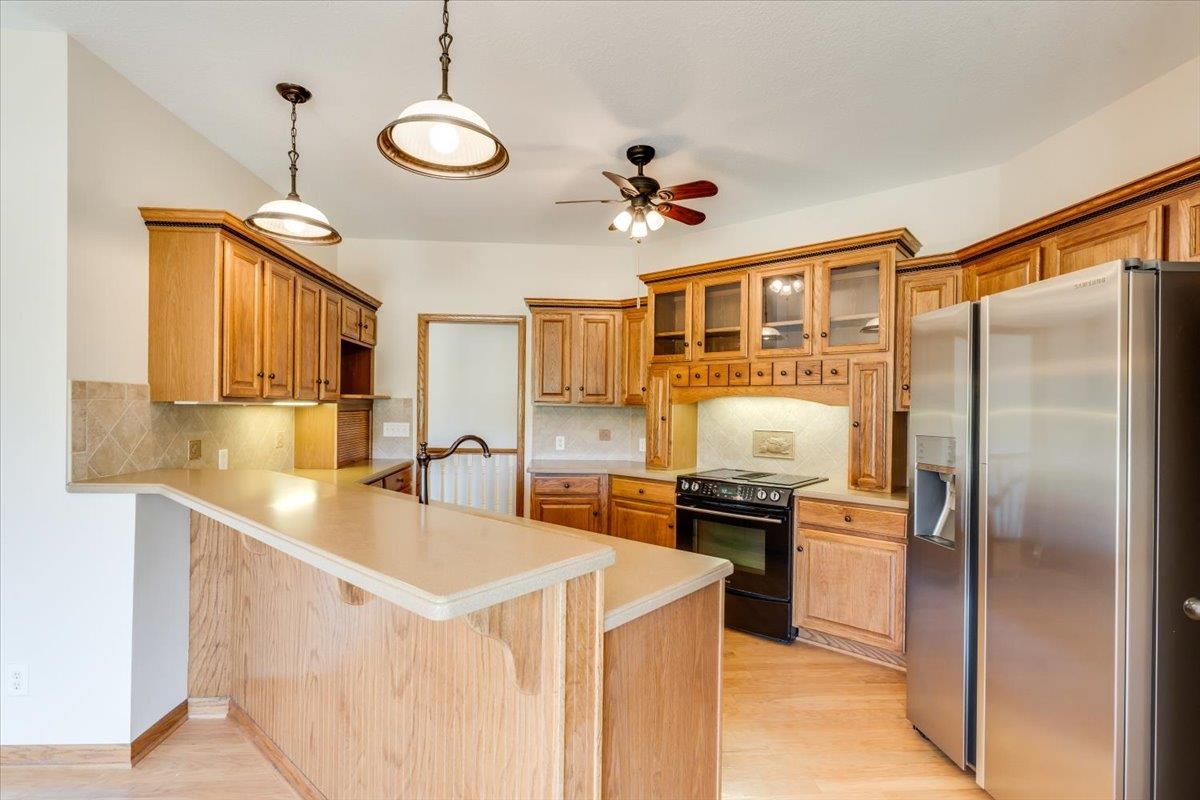 718 22nd Property Photo 10