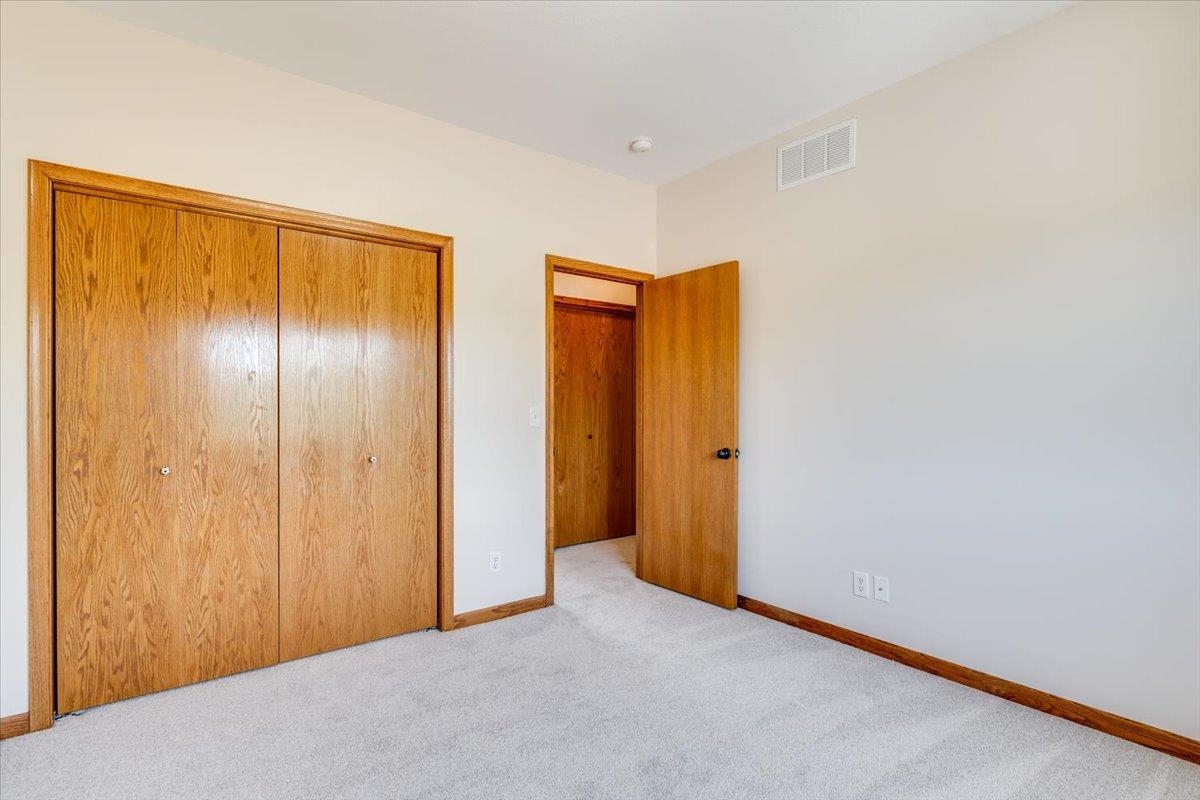 718 22nd Property Photo 24
