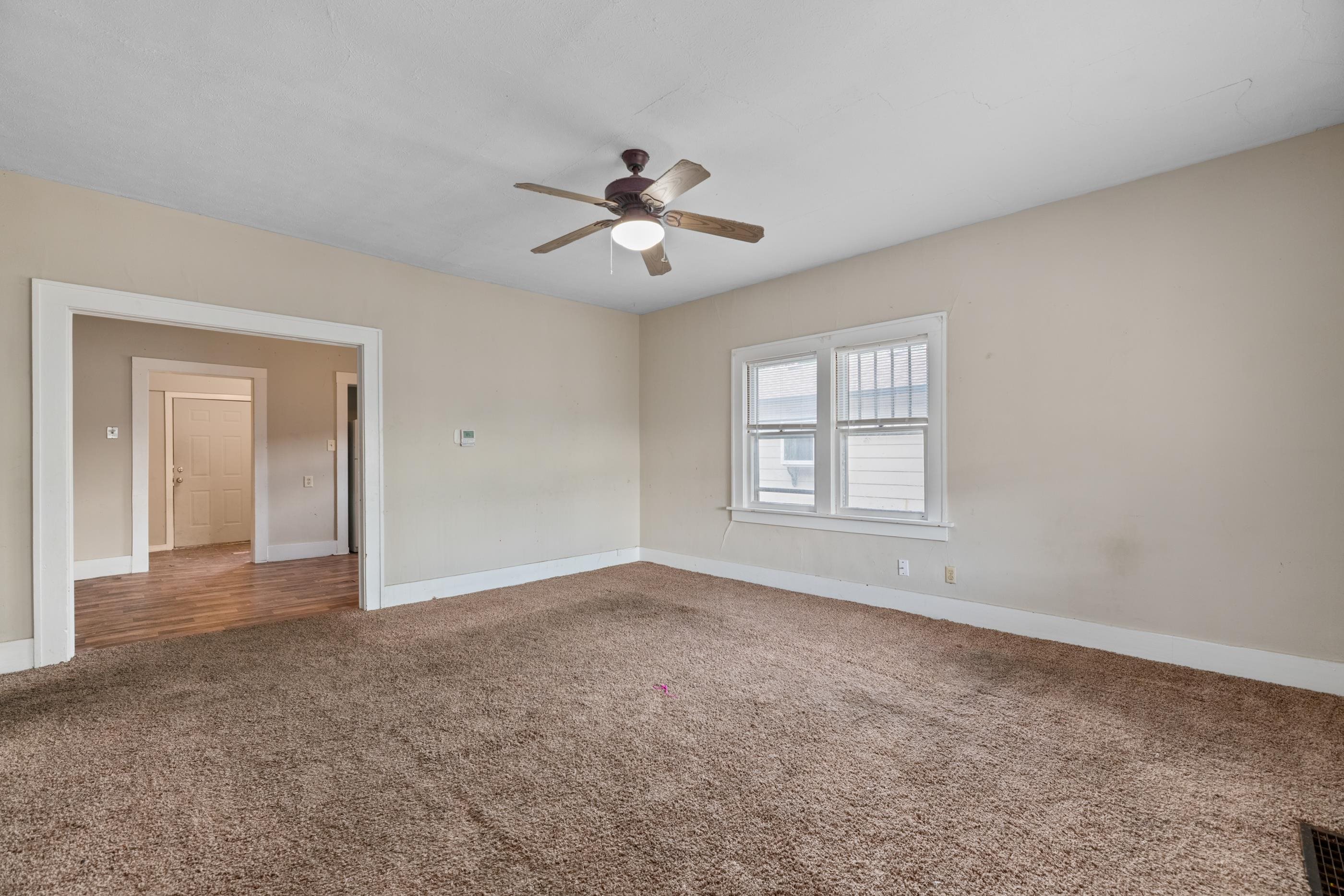 1629 S Richmond Ave Property Photo 11
