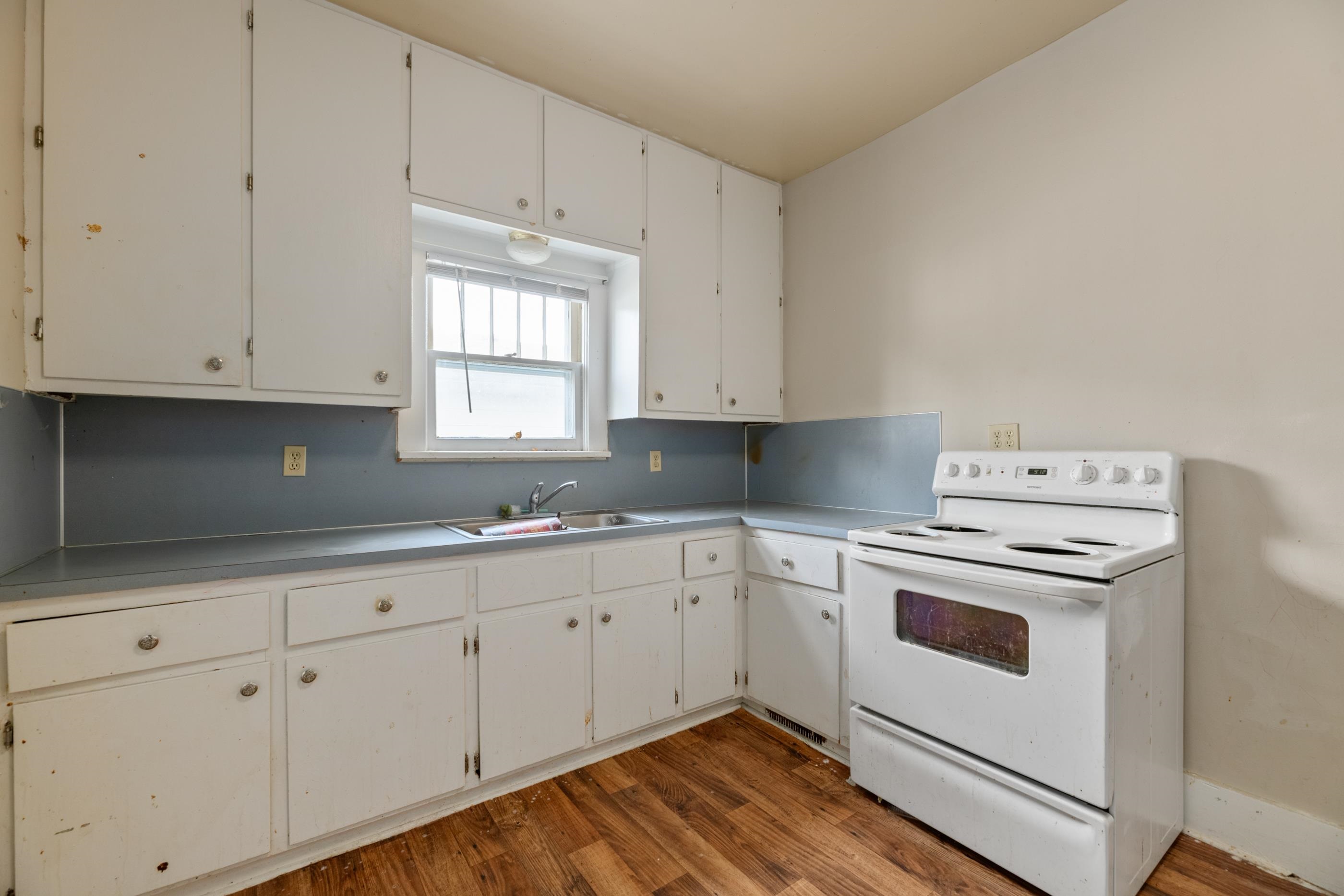 1629 S Richmond Ave Property Photo 16
