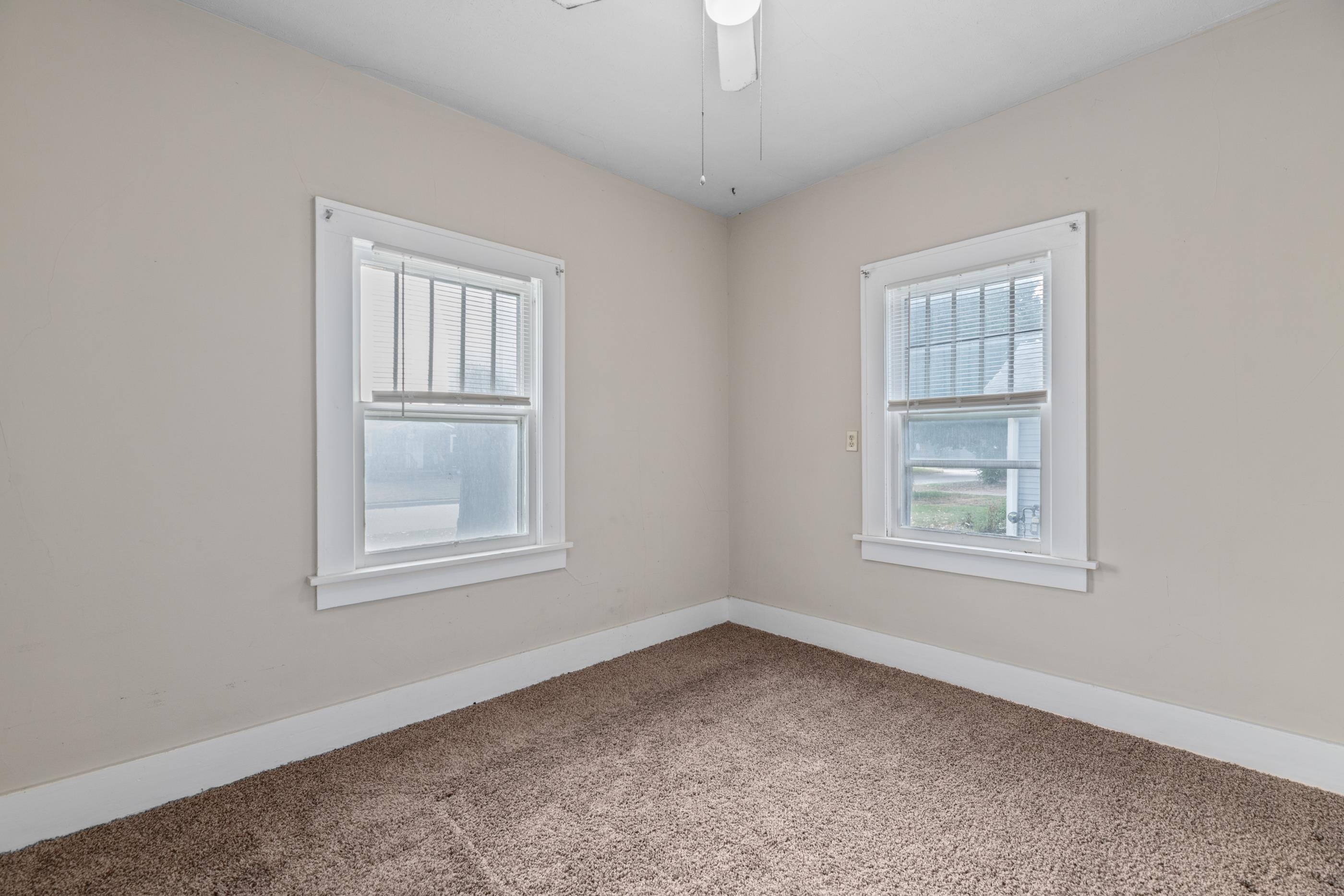 1629 S Richmond Ave Property Photo 22