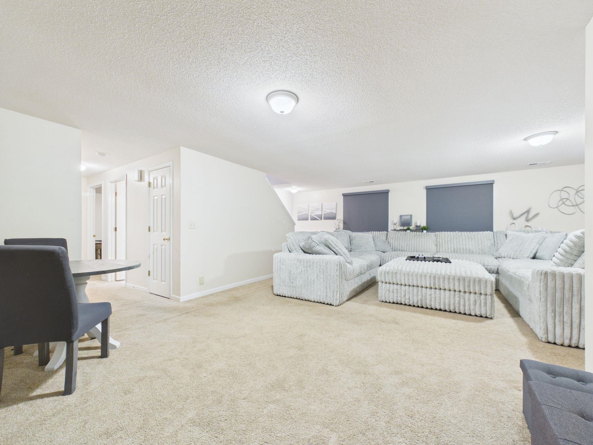 925 S Sandalwood Property Photo 20