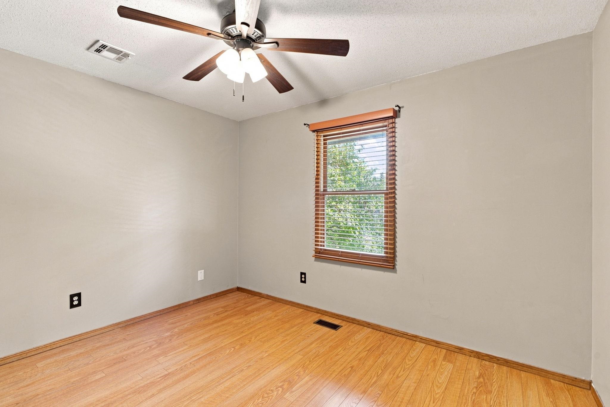 1817 N Shefford Cir Property Photo 19