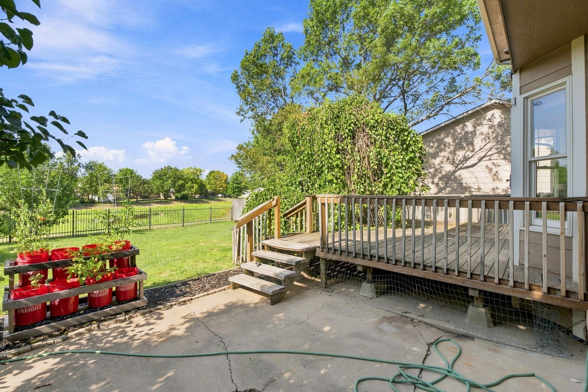 1817 N Shefford Cir Property Photo 27