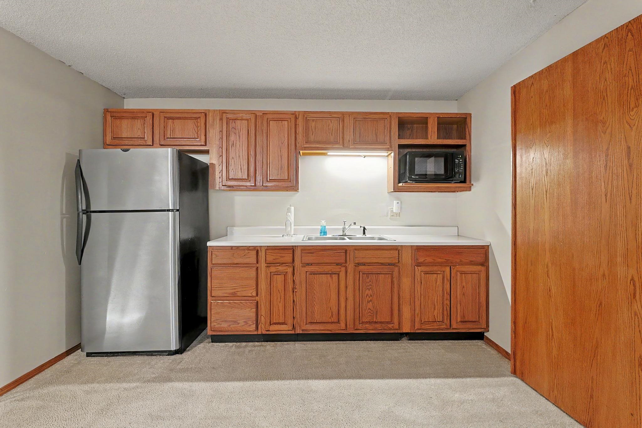 2933 N Parkwood Ct. Property Photo 17