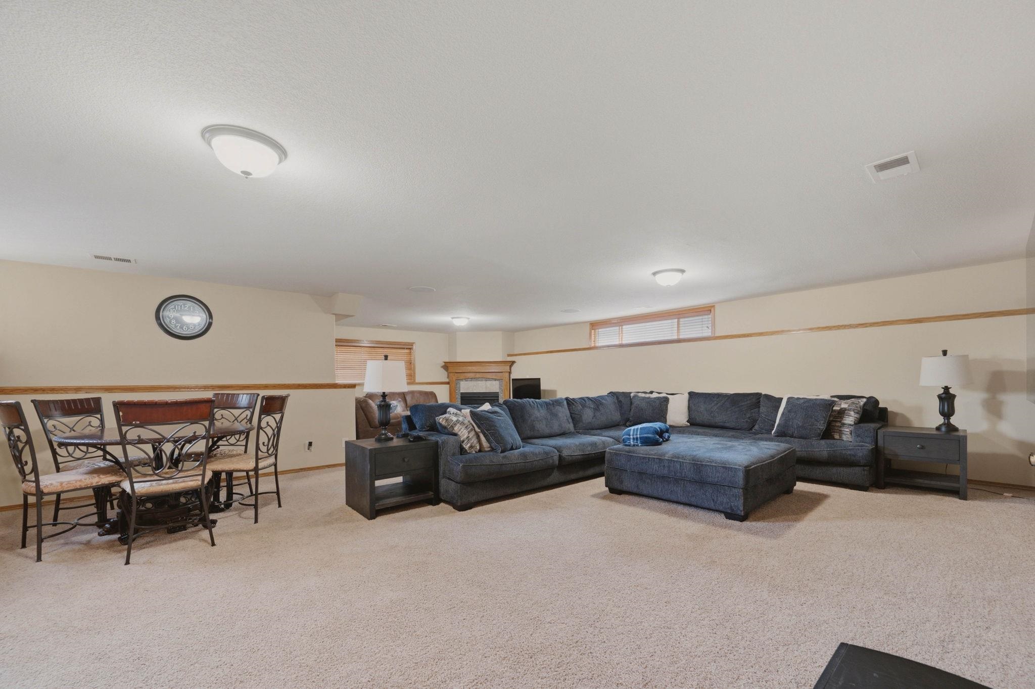 12517 W Binter St. Property Photo 26