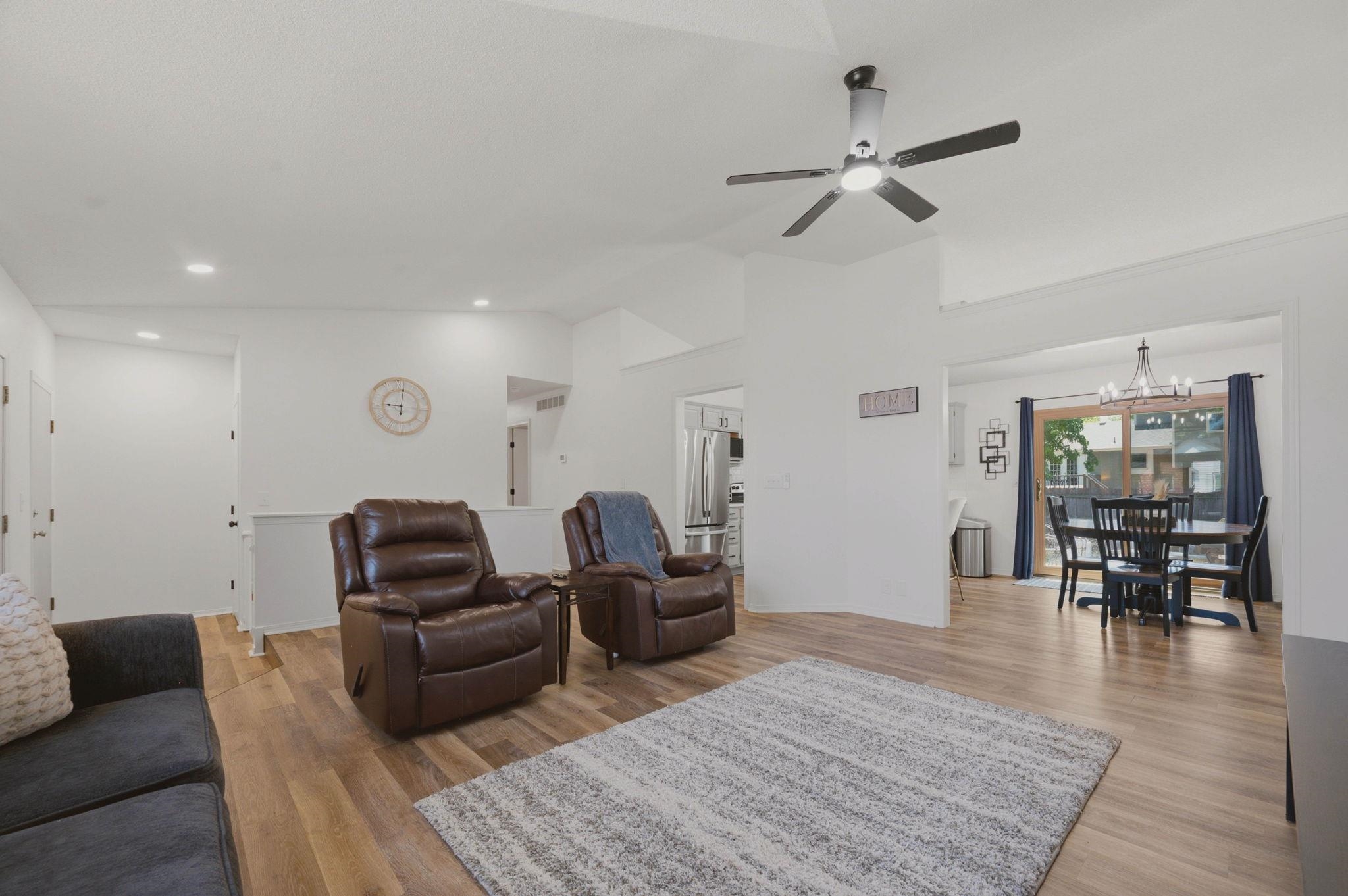 11803 W Murdock Ave Property Photo 8