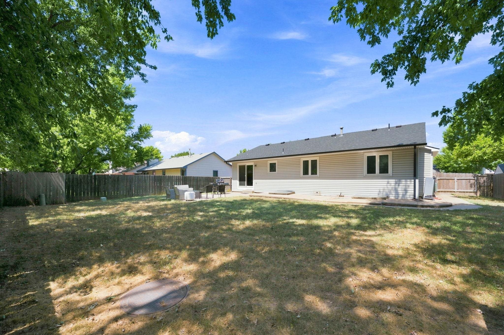 11803 W Murdock Ave Property Photo 33