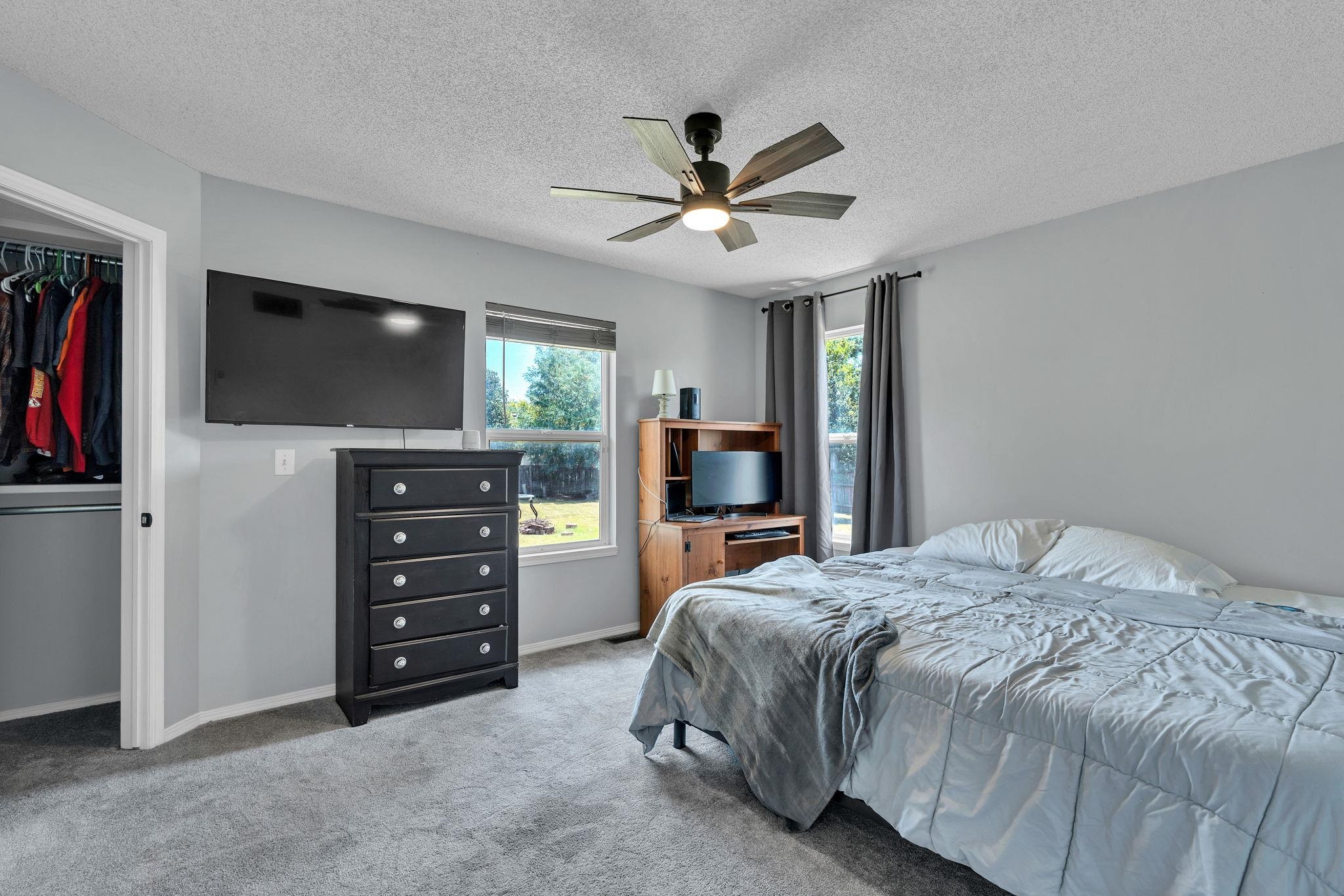 1730 E Winterset Circle Property Photo 13
