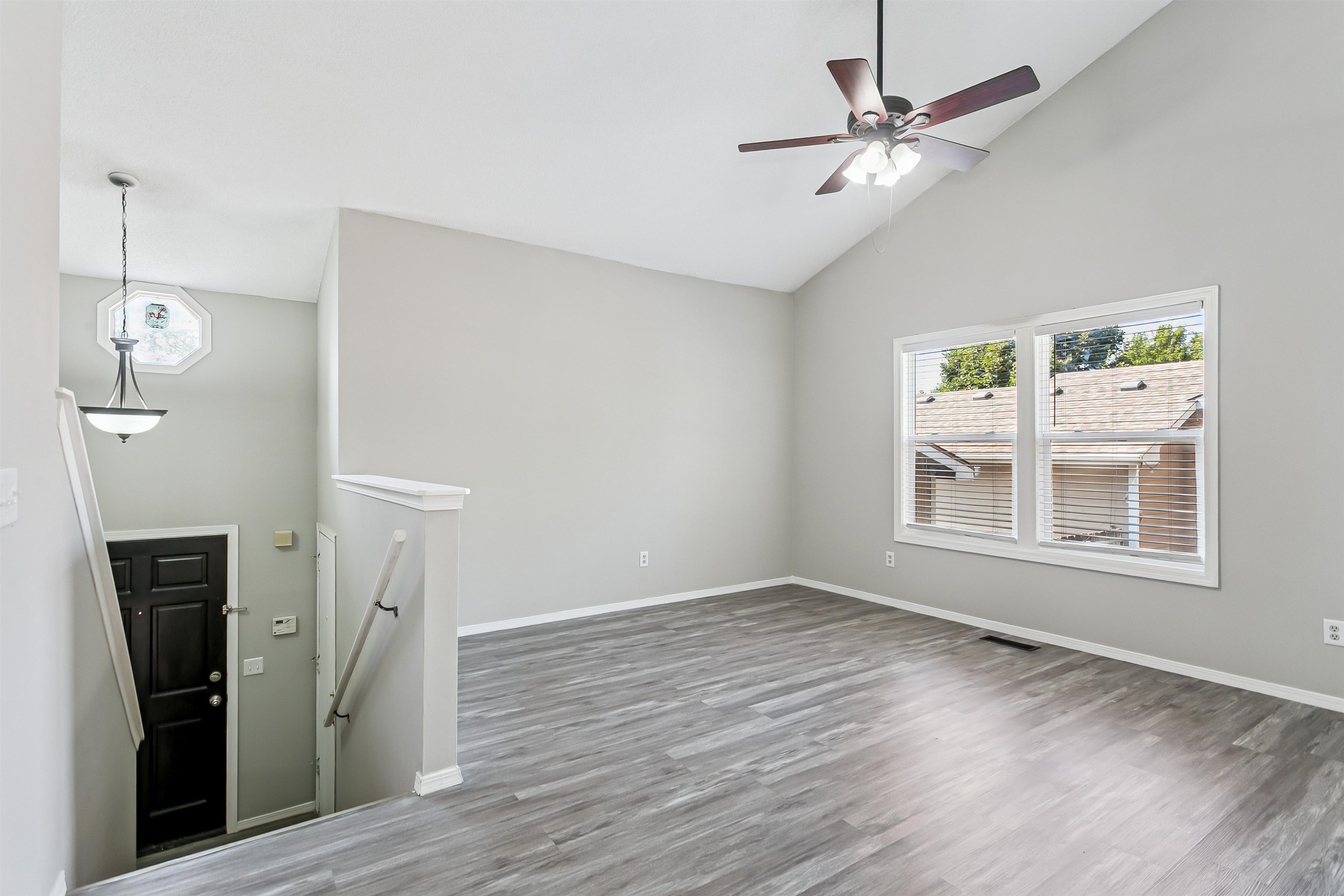 10702 E Bluestem St Property Photo 4