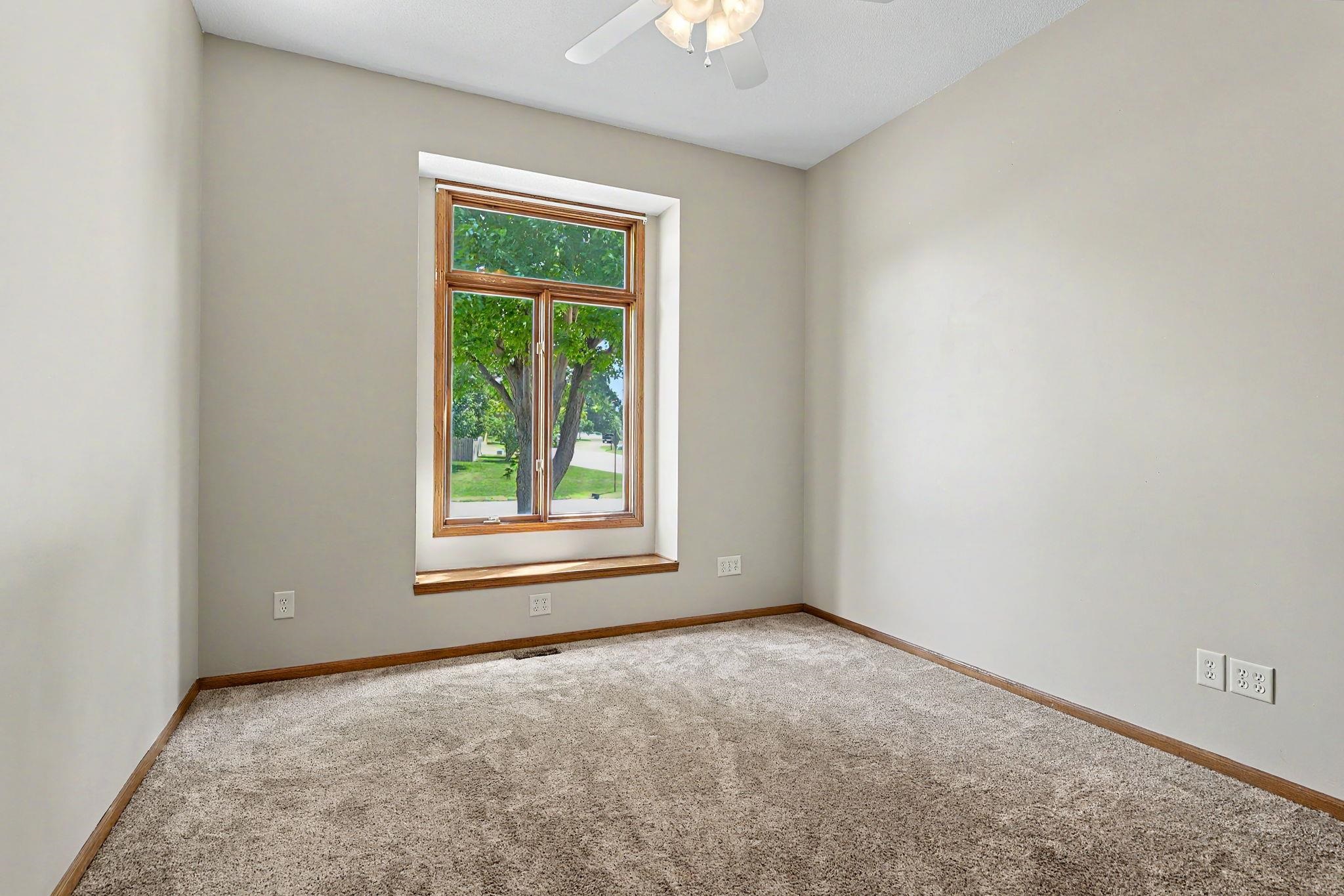 301 N Pinecrest Pl Property Photo 16