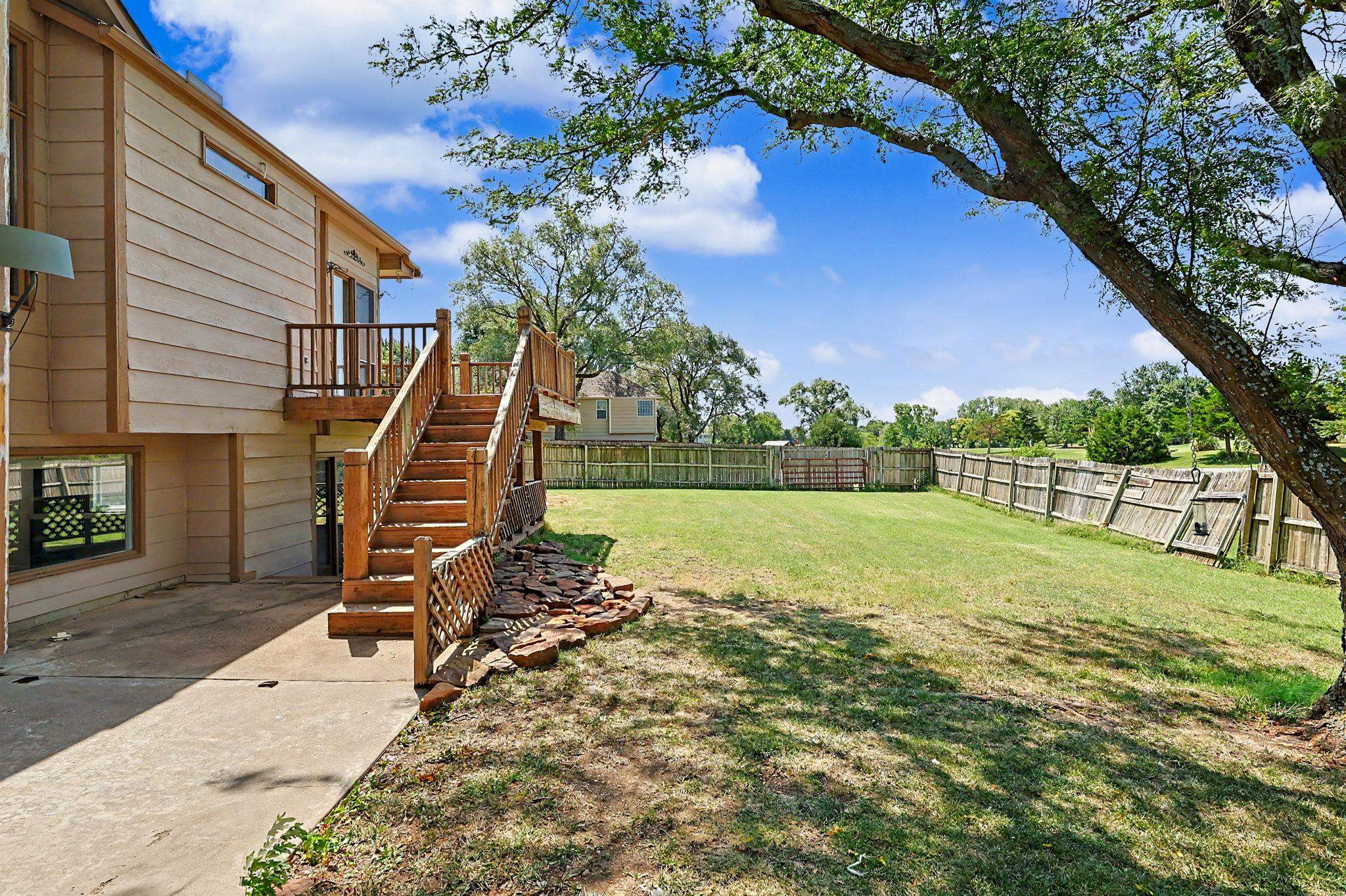 301 N Pinecrest Pl Property Photo 32