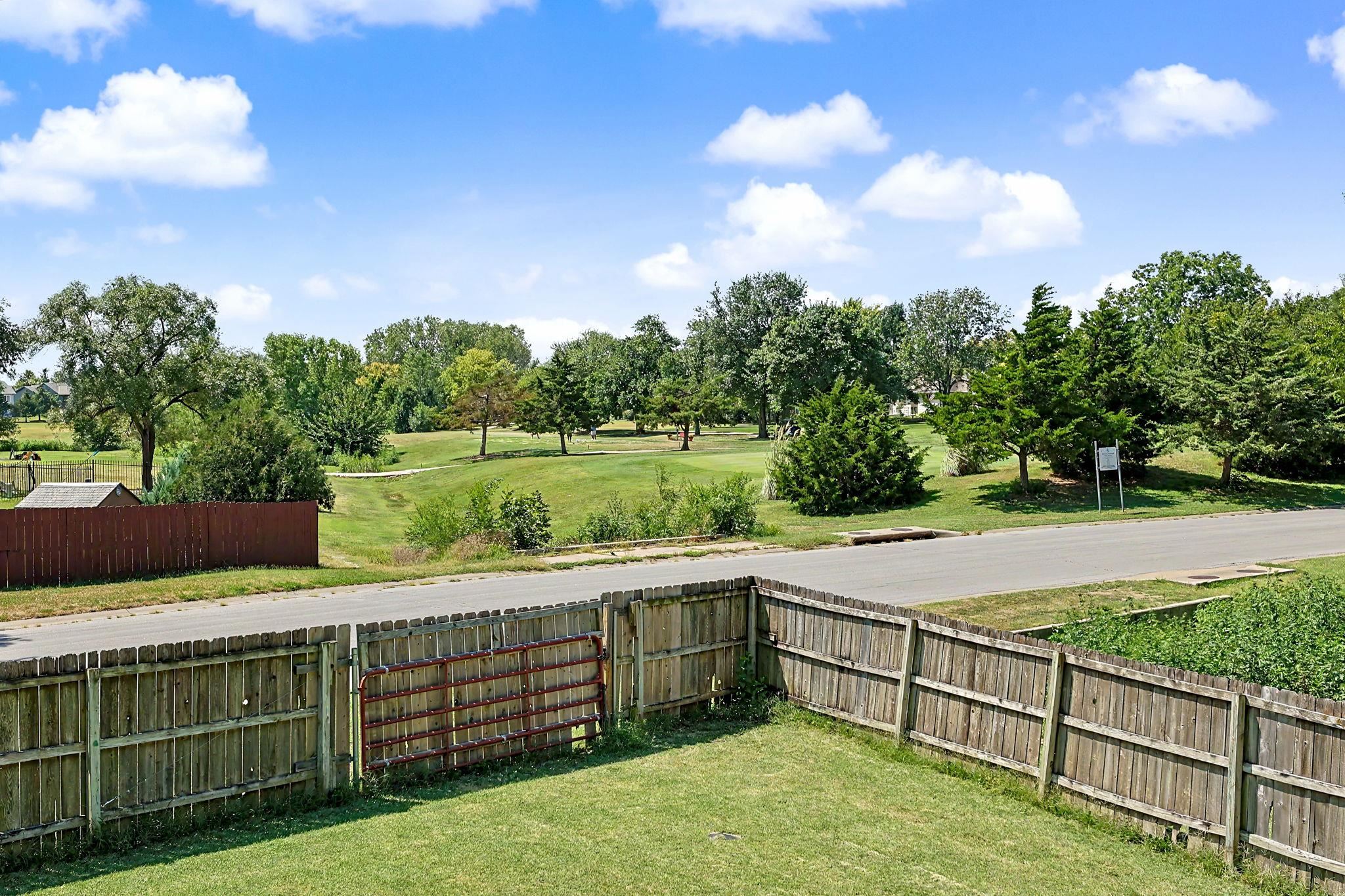 301 N Pinecrest Pl Property Photo 33