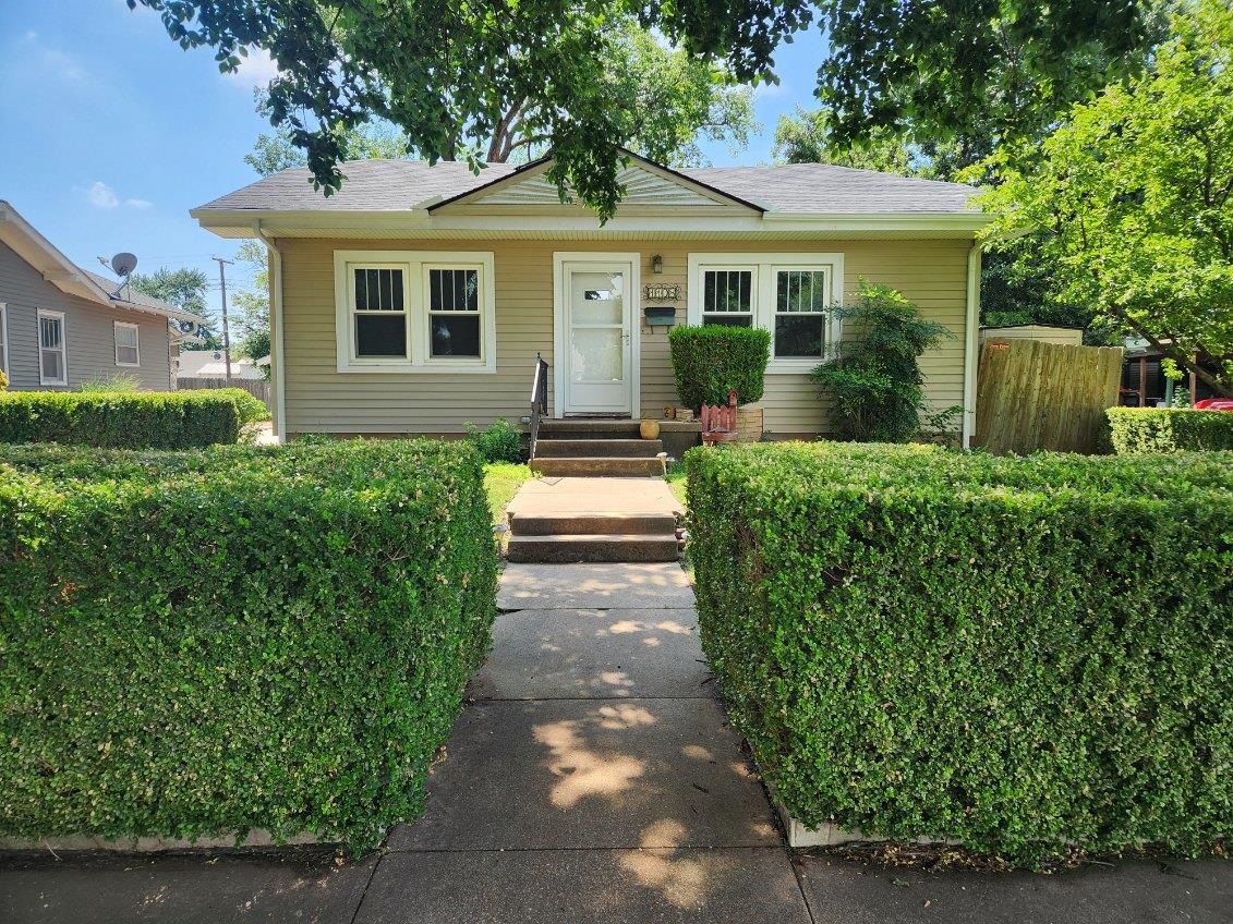 1108 N Washington Ave.