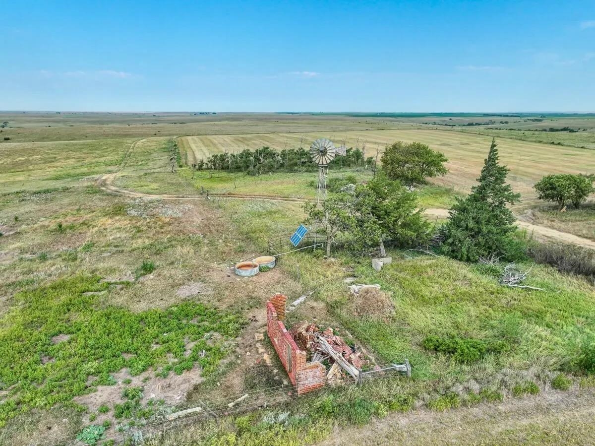 000 E Quartz Dr. Property Photo 29