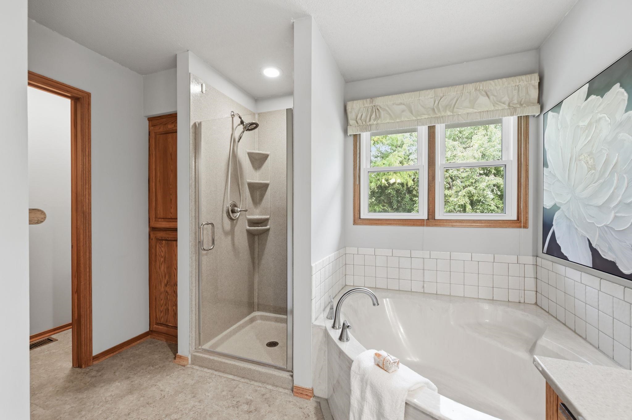 2335 N Stoneybrook Ct Property Photo 18