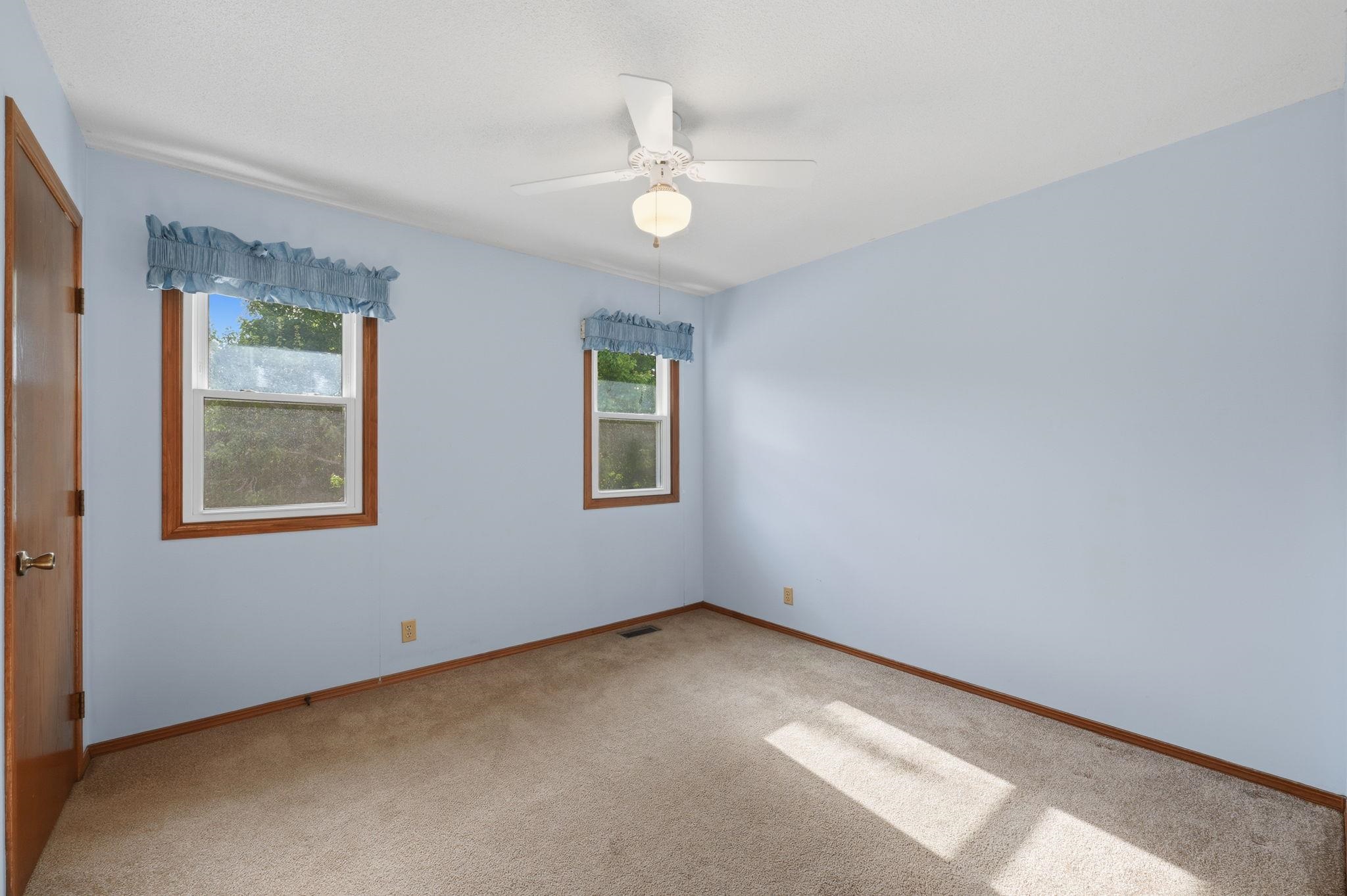 2335 N Stoneybrook Ct Property Photo 19