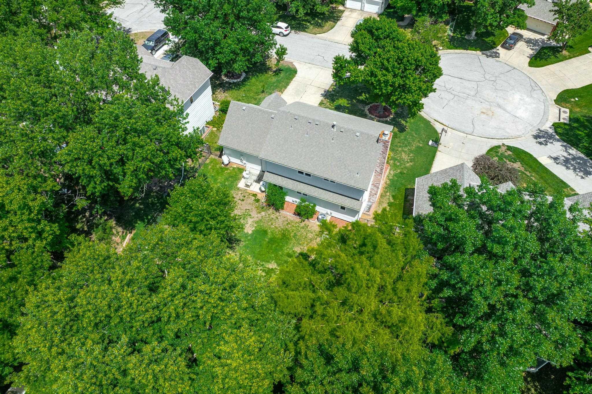 2335 N Stoneybrook Ct Property Photo 27