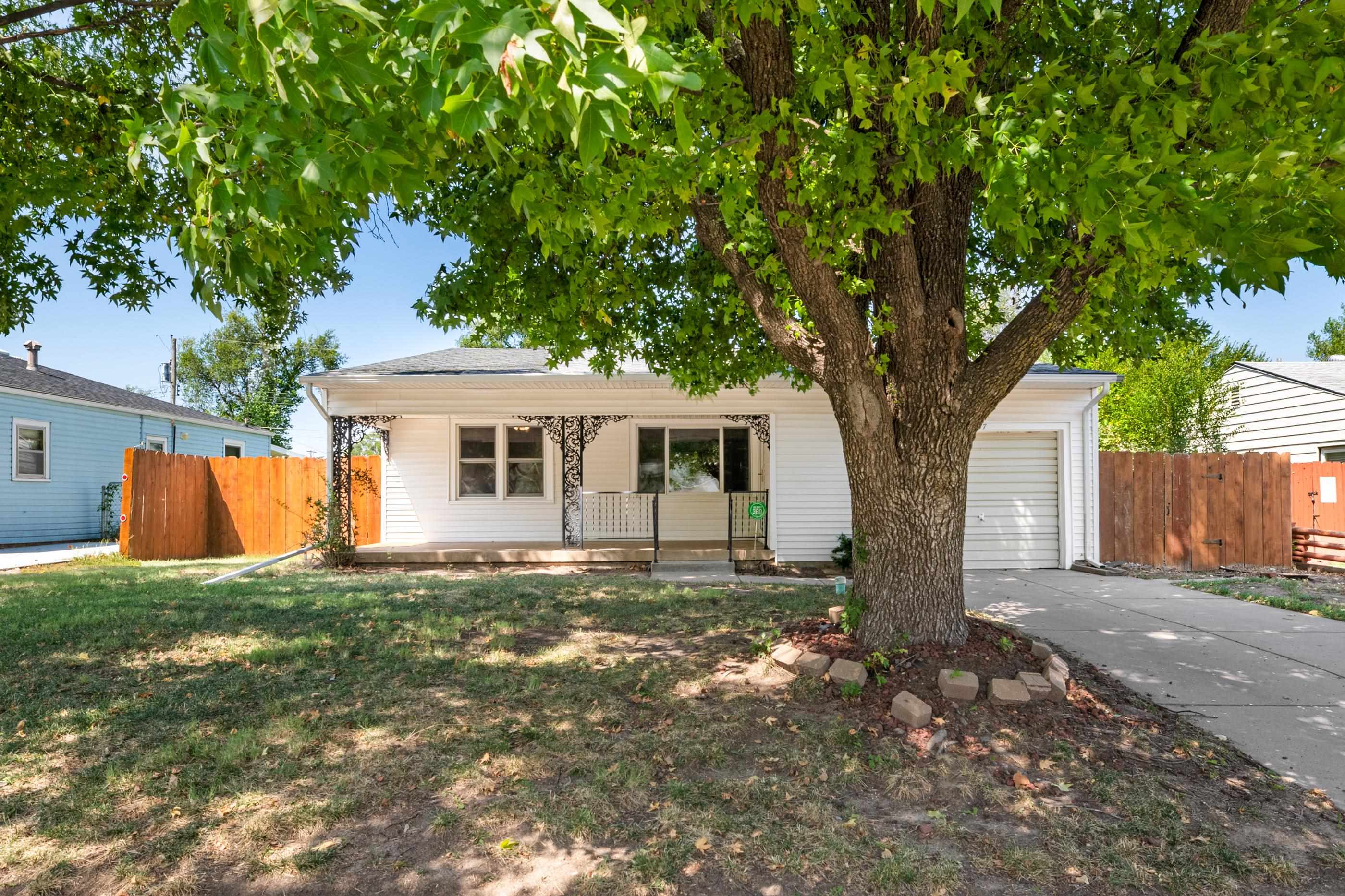 2617 N Erie Property Photo 1