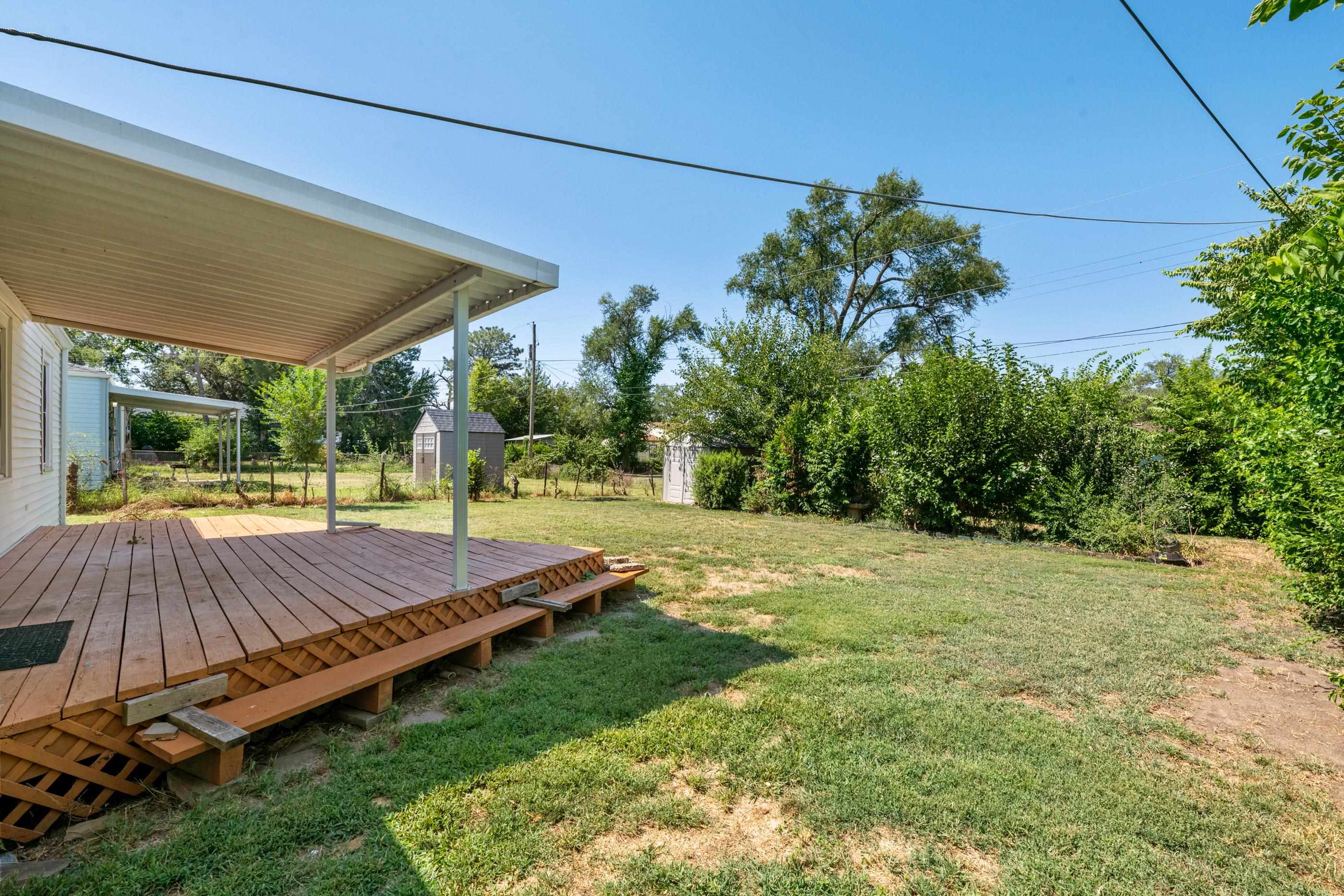 2617 N Erie Property Photo 25