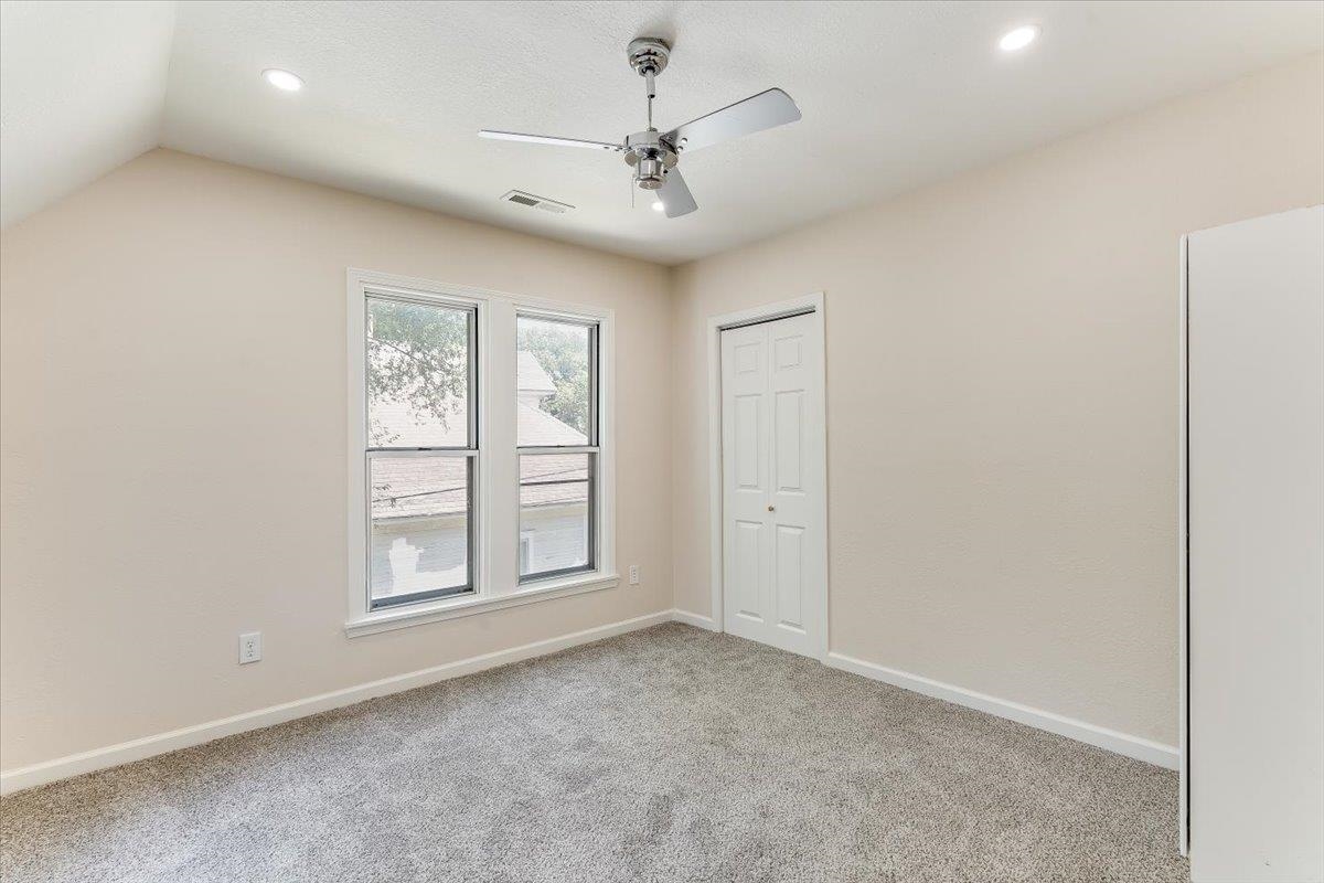 621 S Fern Property Photo 19