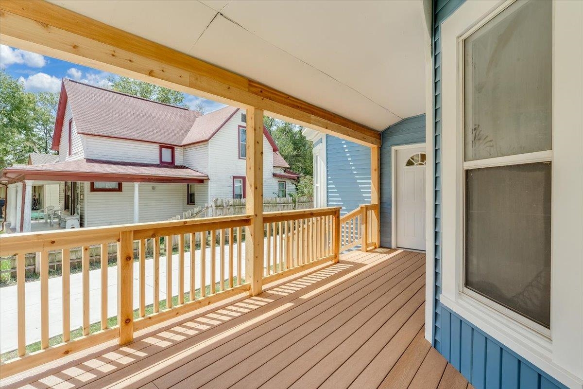 621 S Fern Property Photo 31