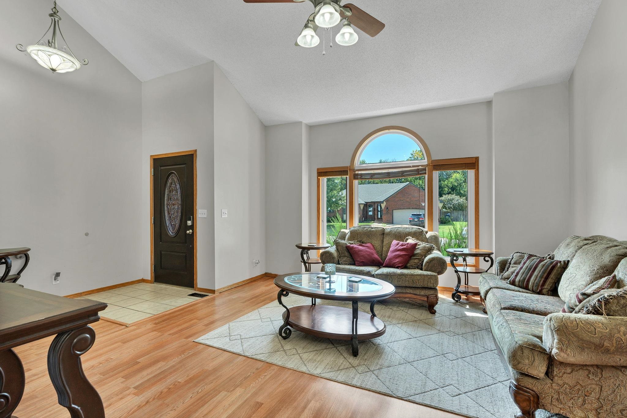 228 N Prescott Circle Property Photo 2