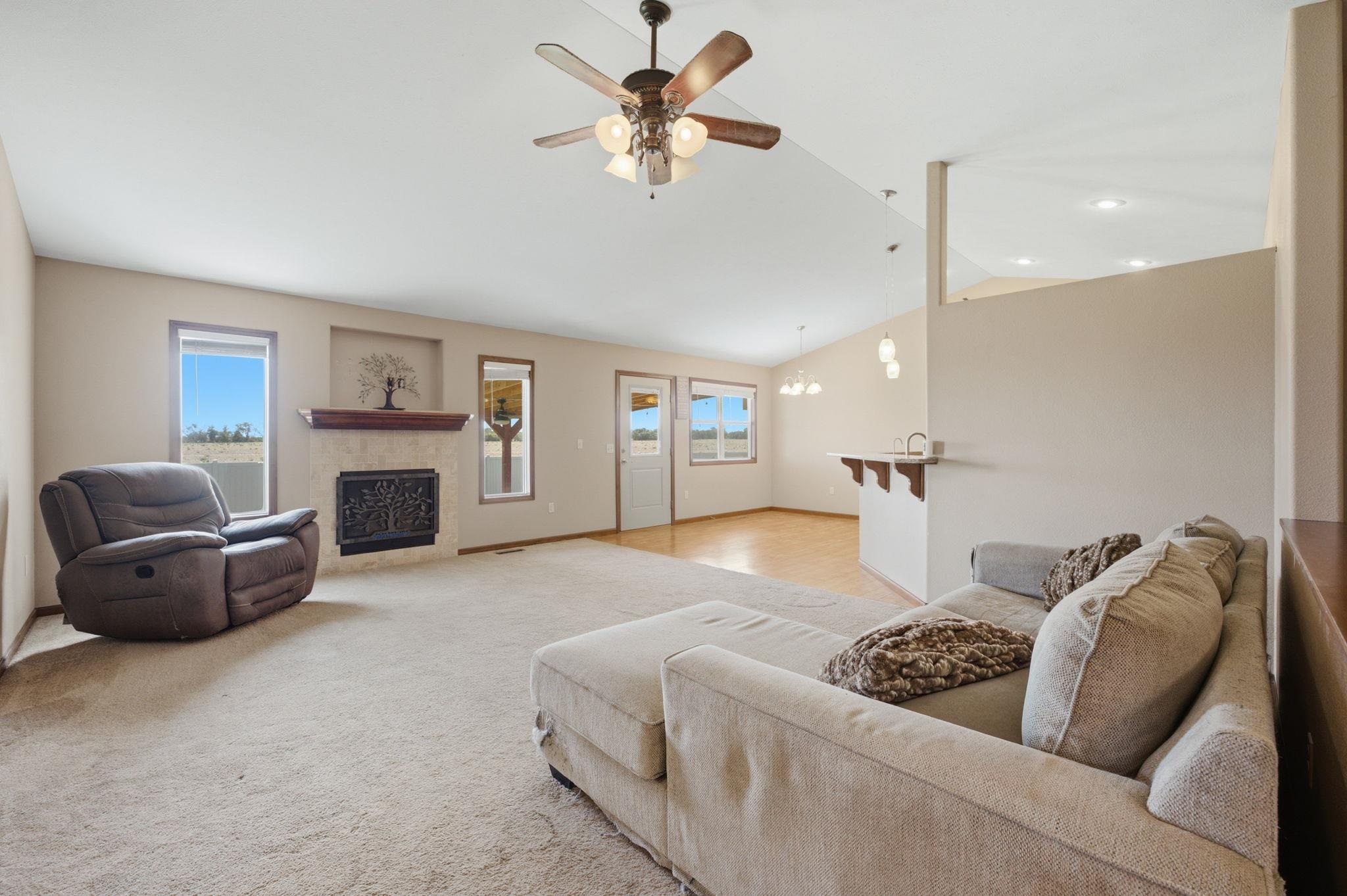 3 Bristol Dr Property Photo 3