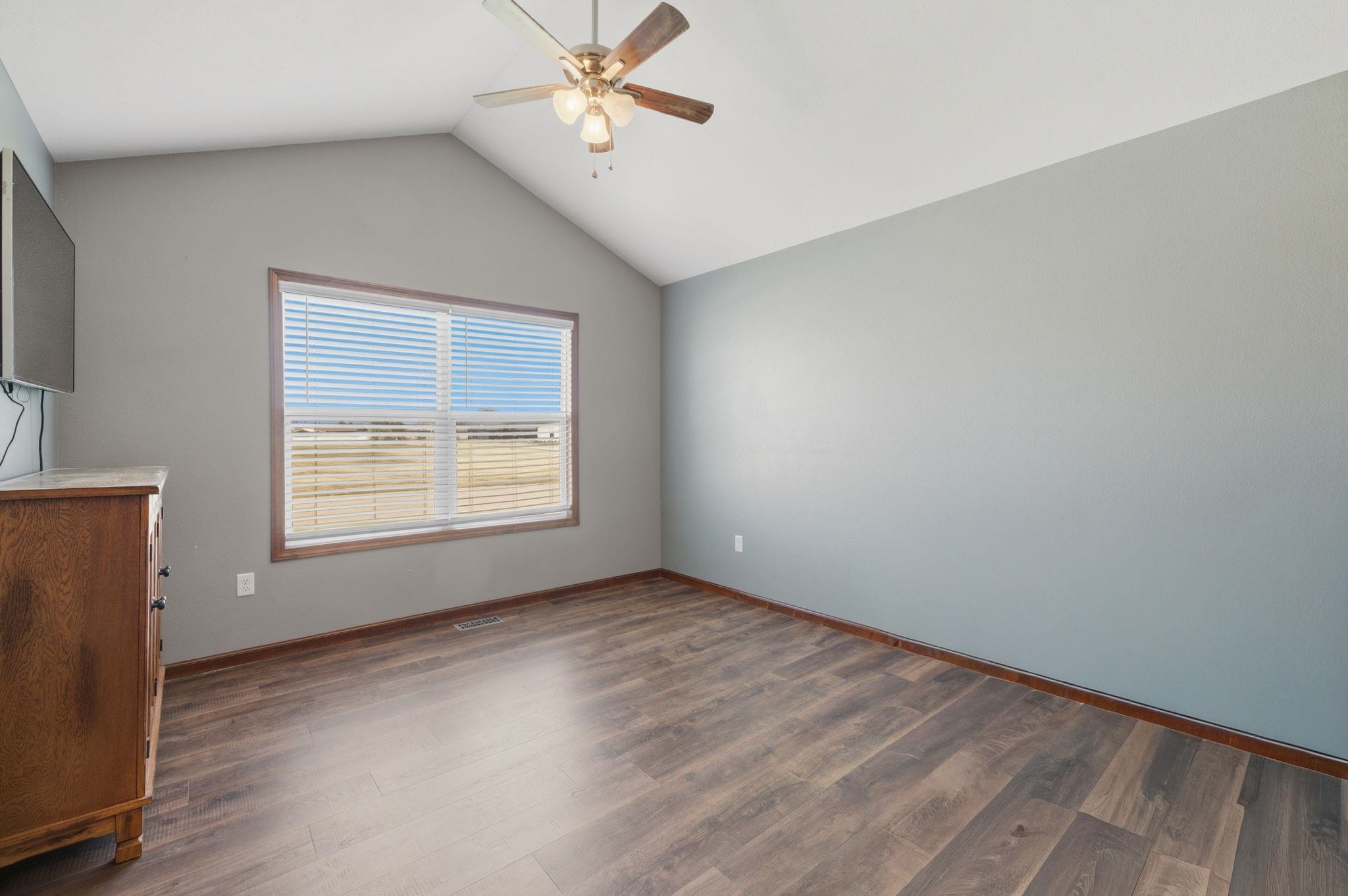 3 Bristol Dr Property Photo 16