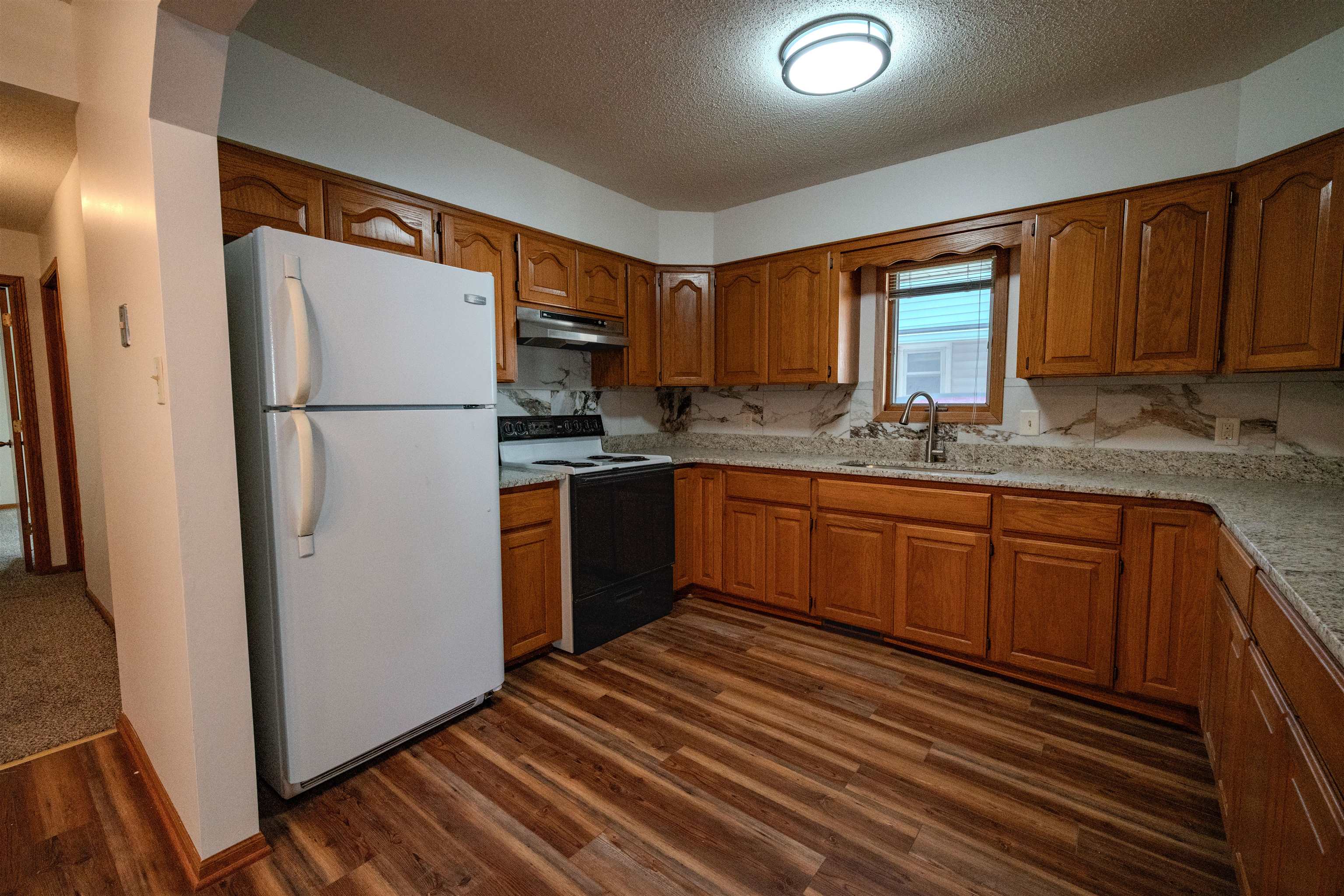 818 N Washington St Property Photo 13