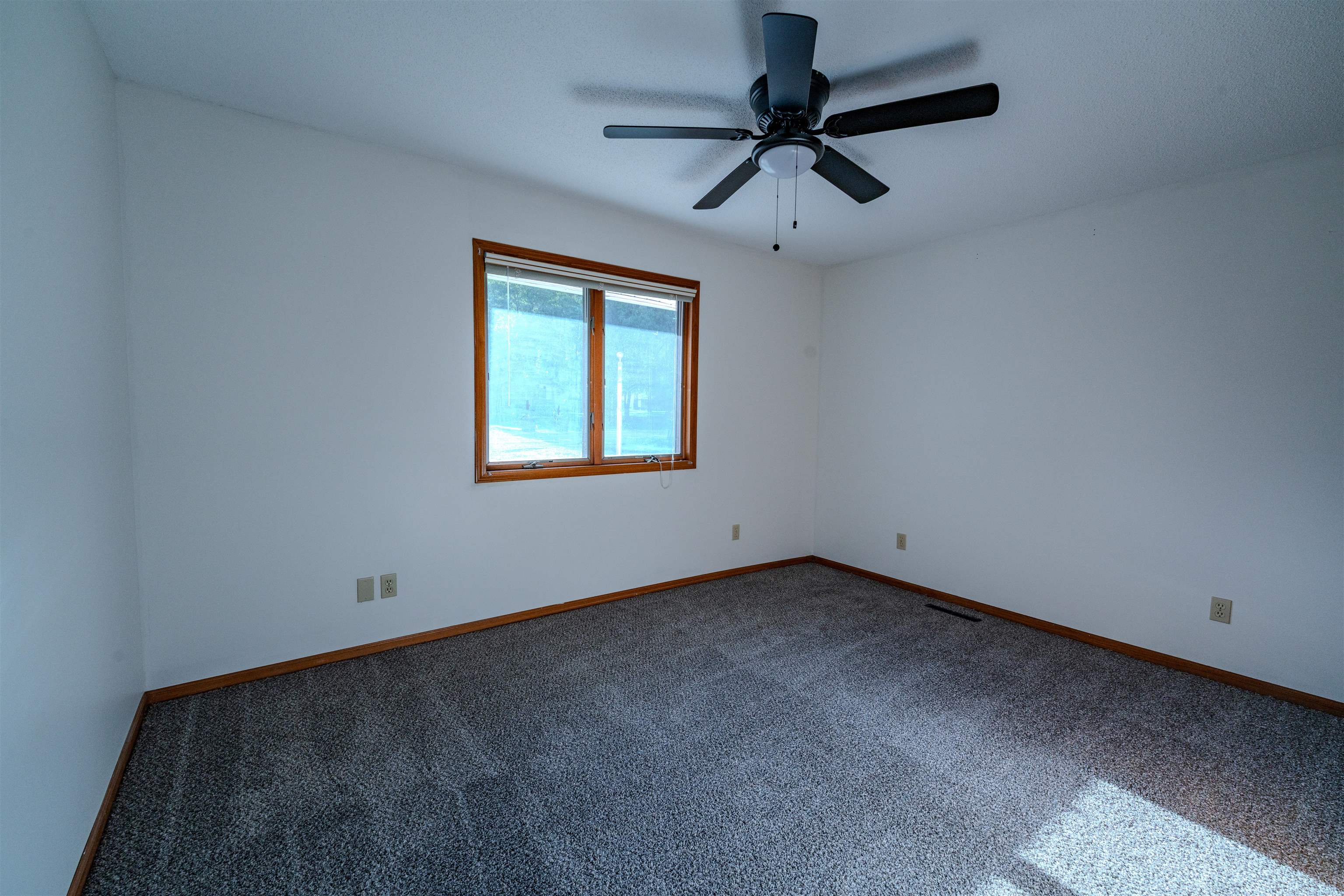 818 N Washington St Property Photo 15