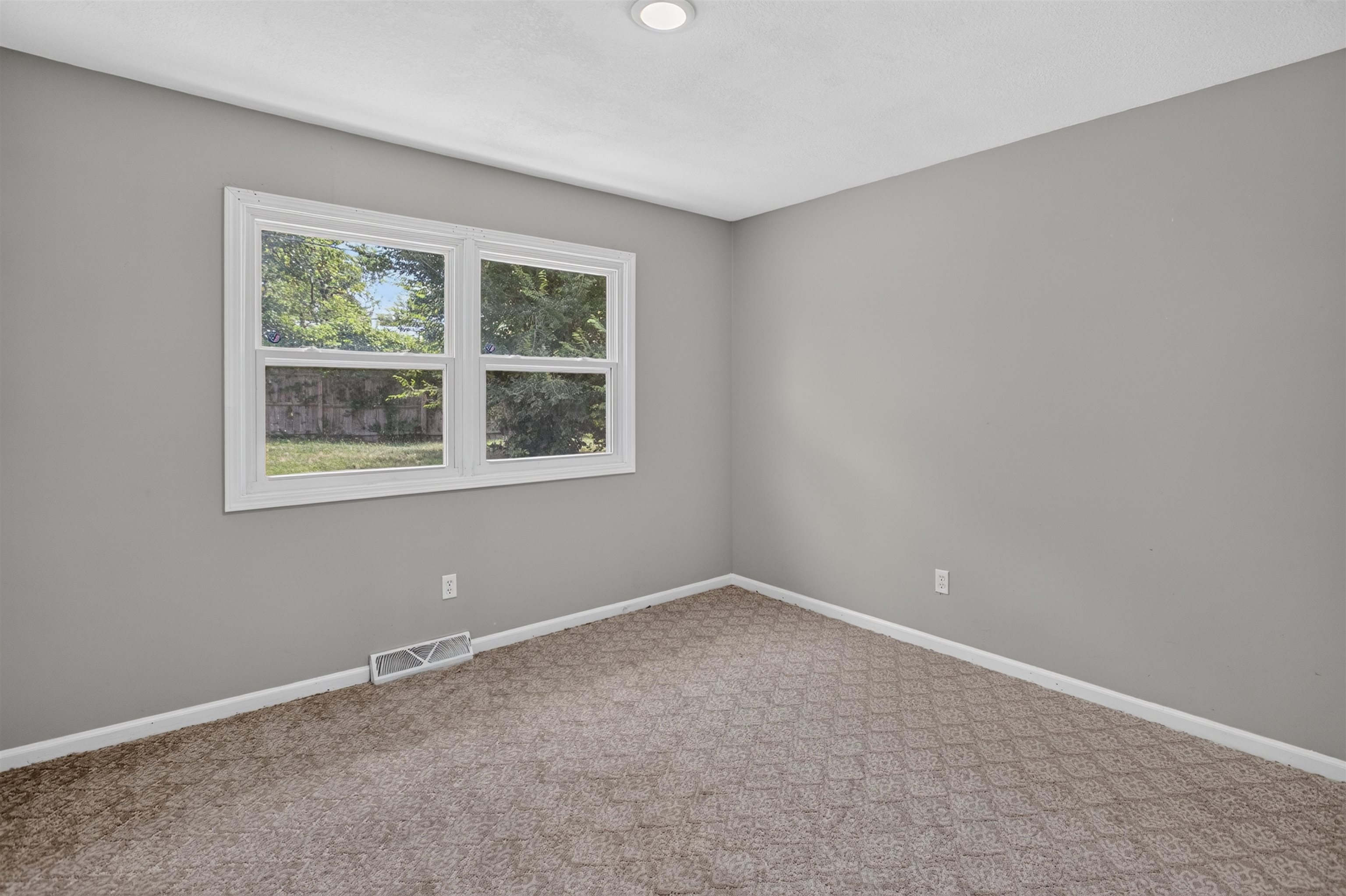 5605 E Shadybrook St Property Photo 35