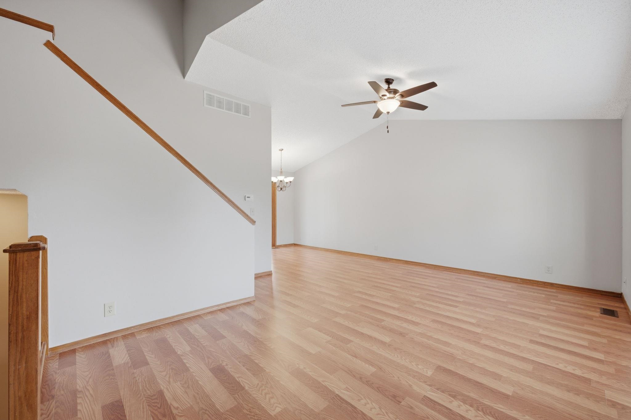 8110 W Westlawn Property Photo 6