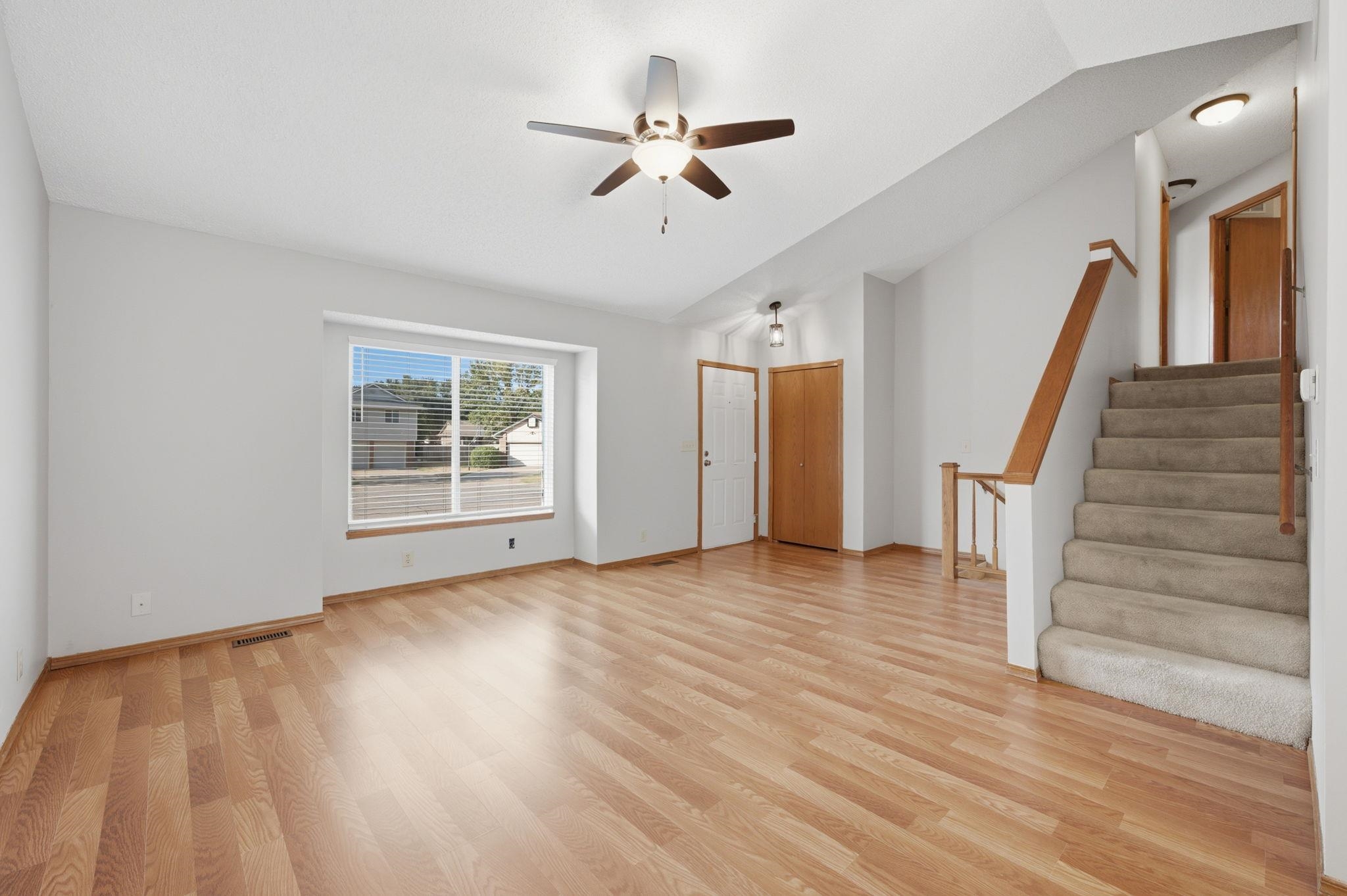 8110 W Westlawn Property Photo 8