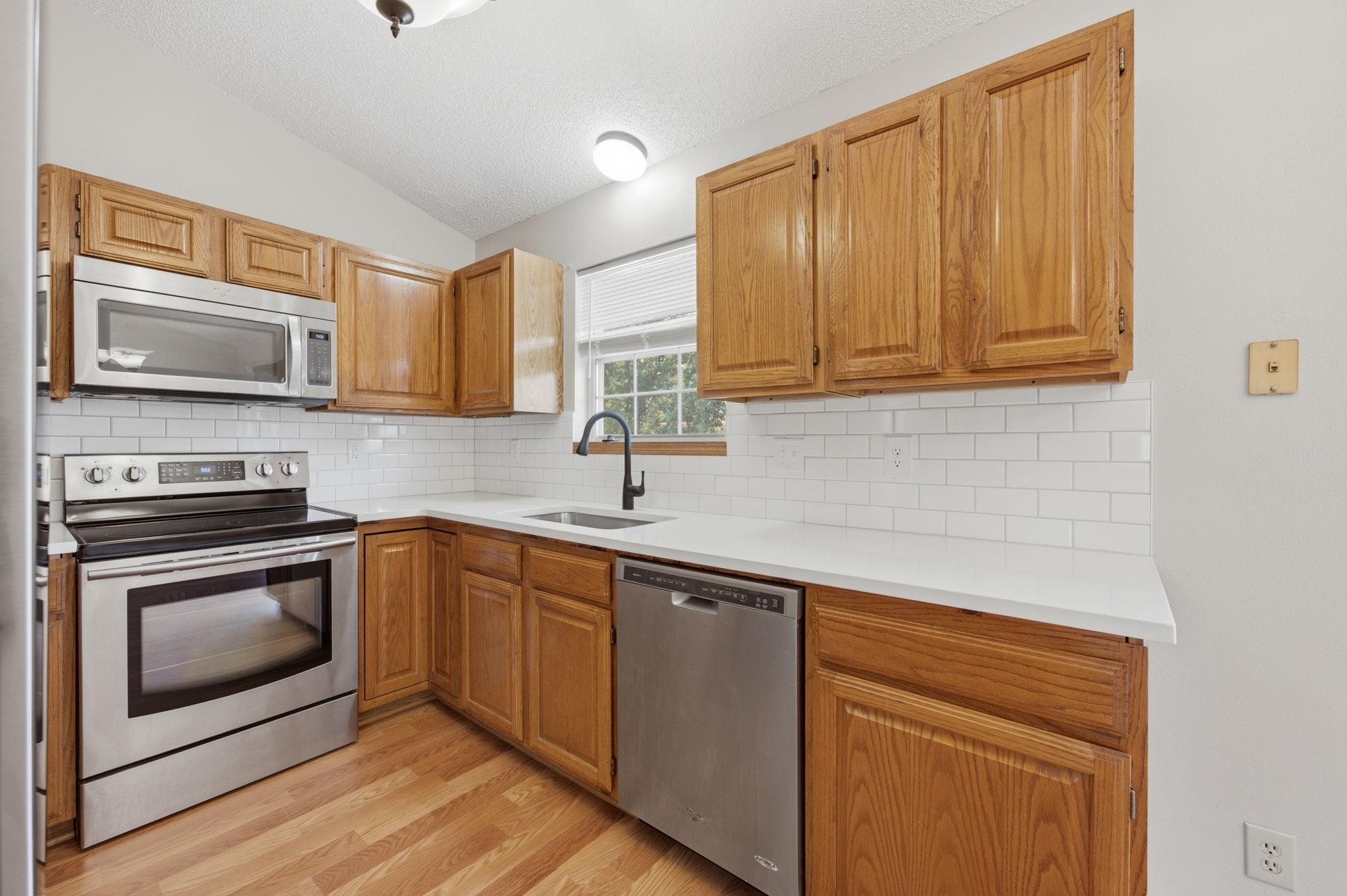 8110 W Westlawn Property Photo 12