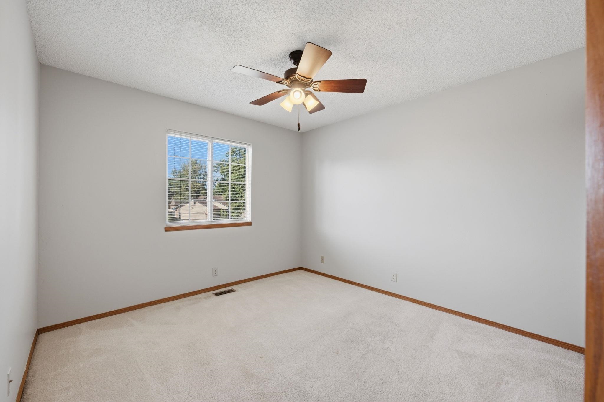 8110 W Westlawn Property Photo 17