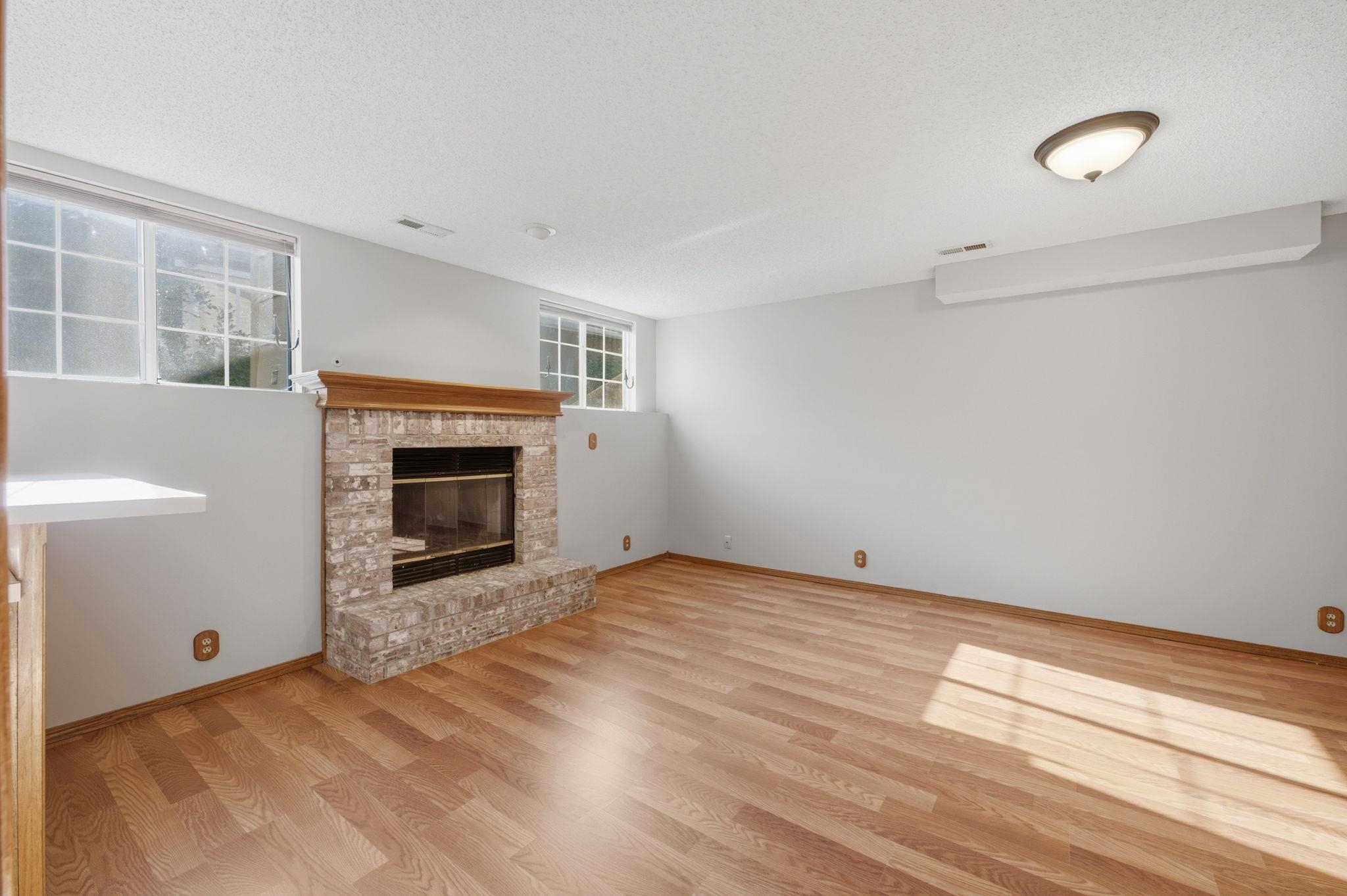 8110 W Westlawn Property Photo 20