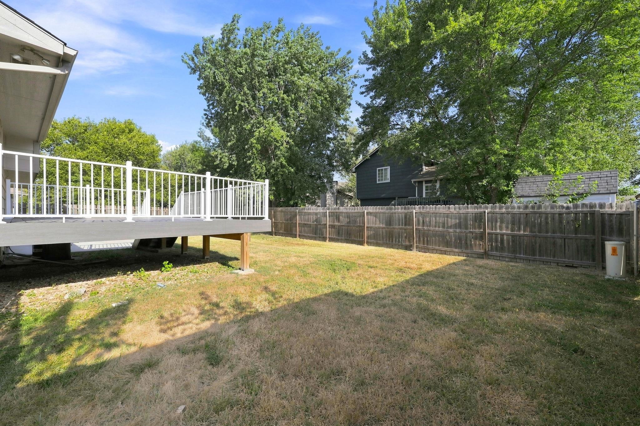 8110 W Westlawn Property Photo 29