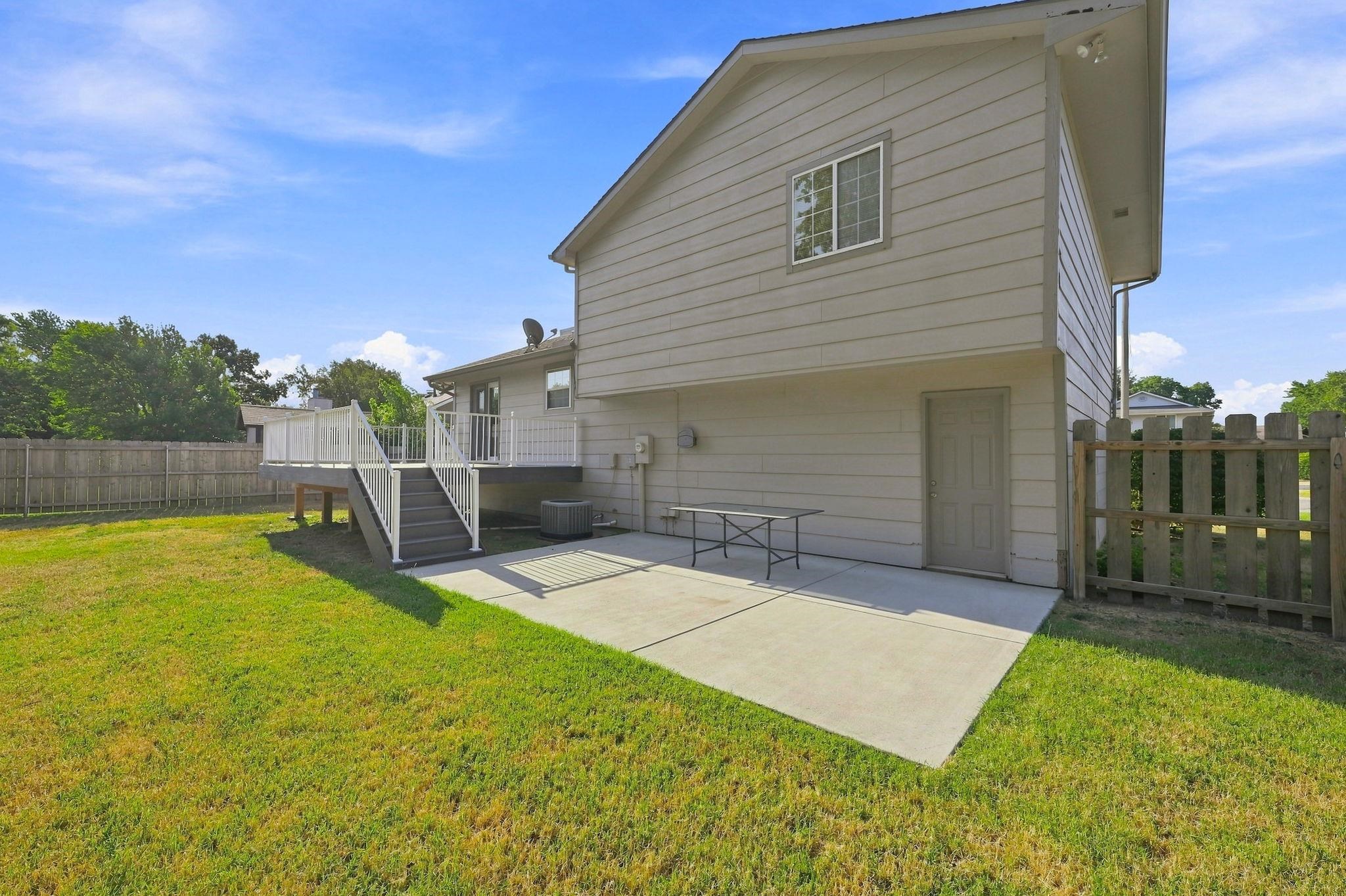 8110 W Westlawn Property Photo 31