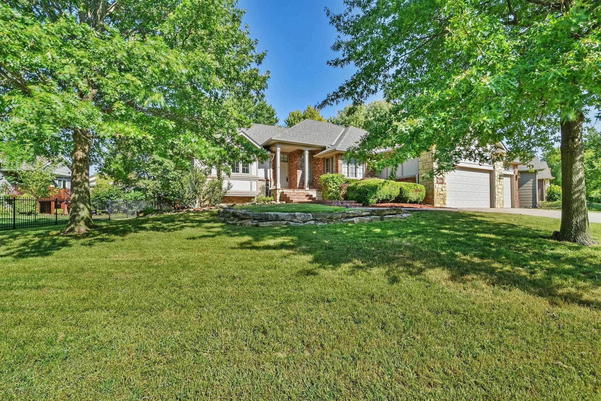 121 S Lakeside Dr. Property Photo 33