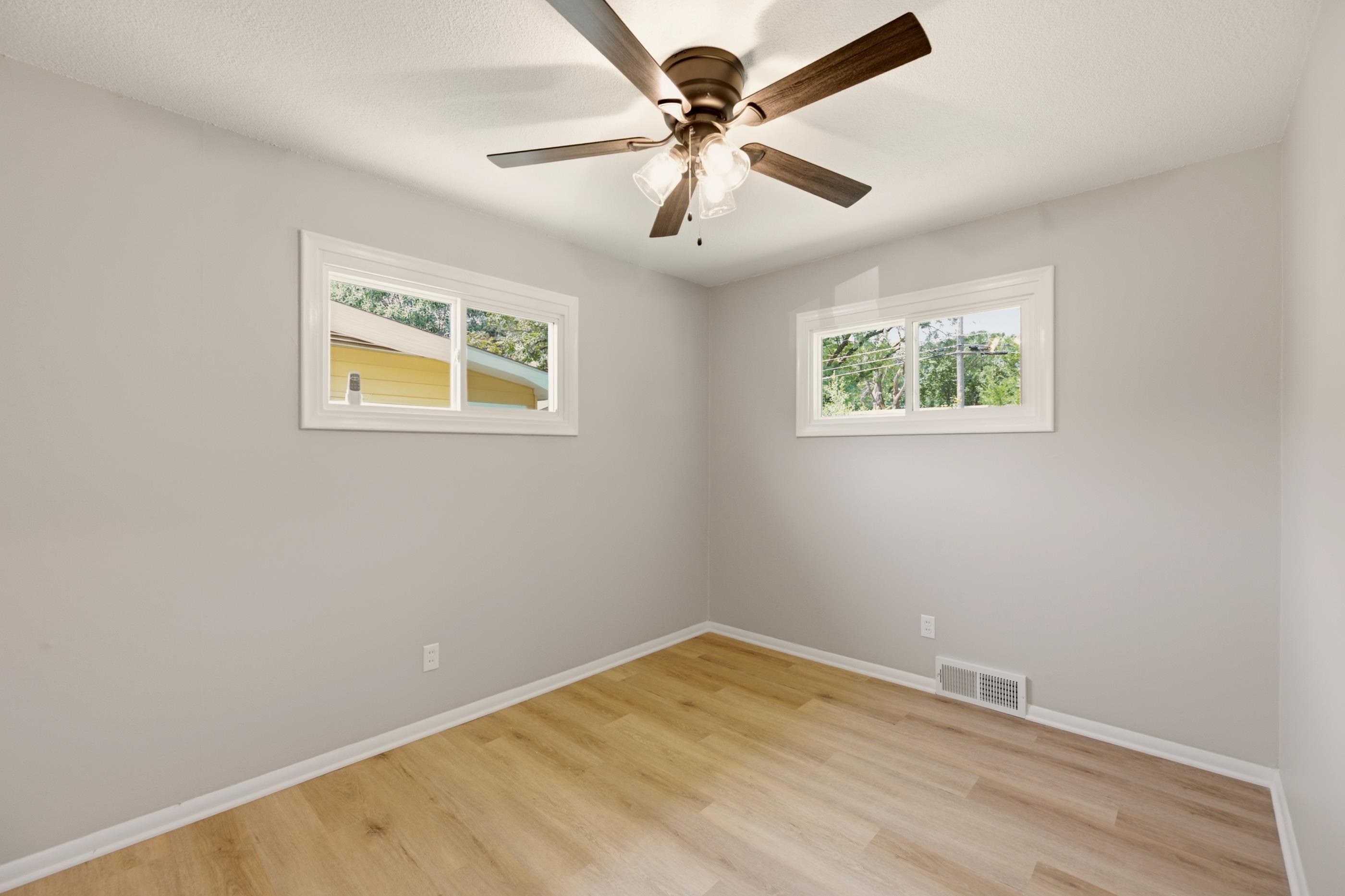 1425 N Georgie Ave Property Photo 21