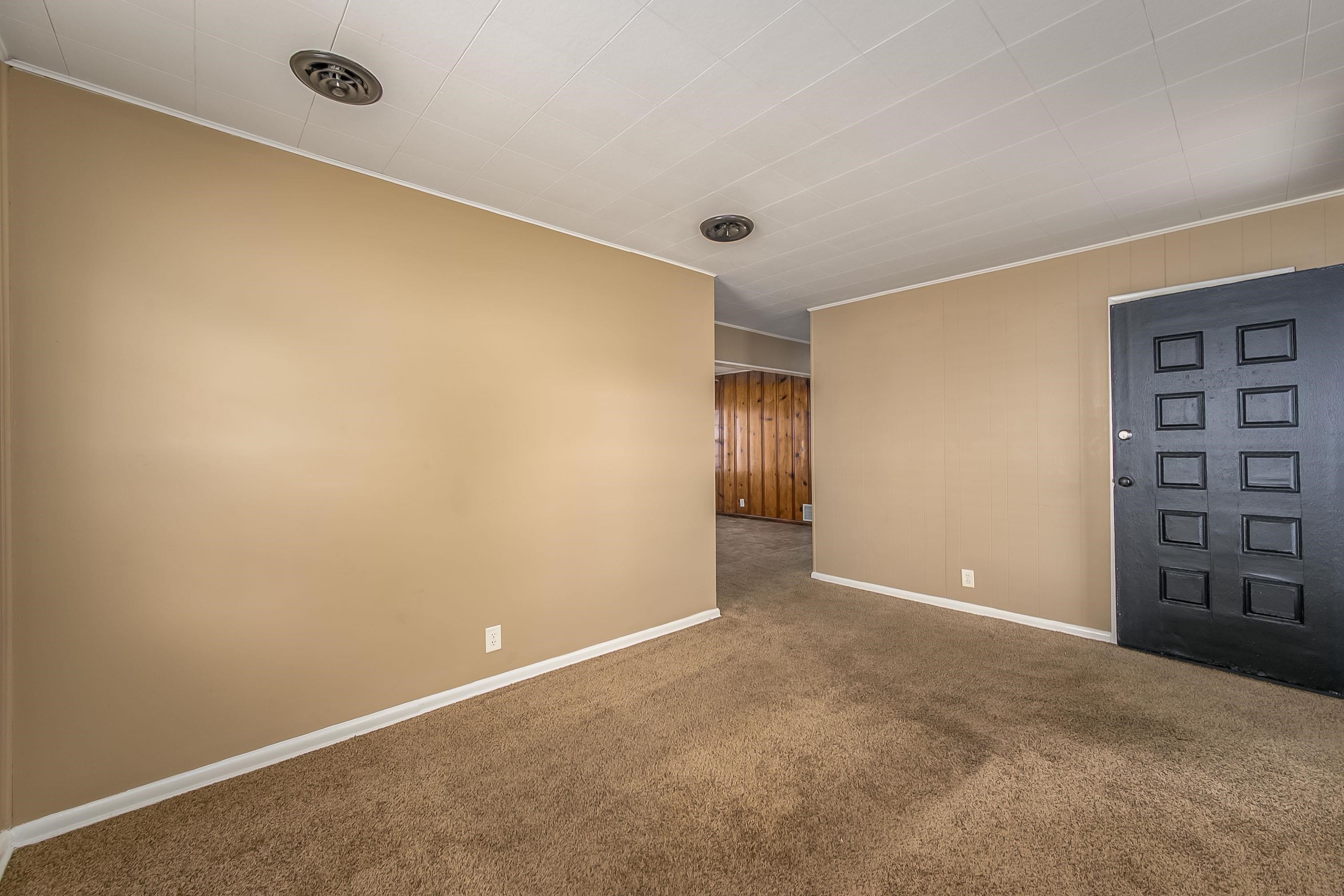 6462 N East Park View St Property Photo 6