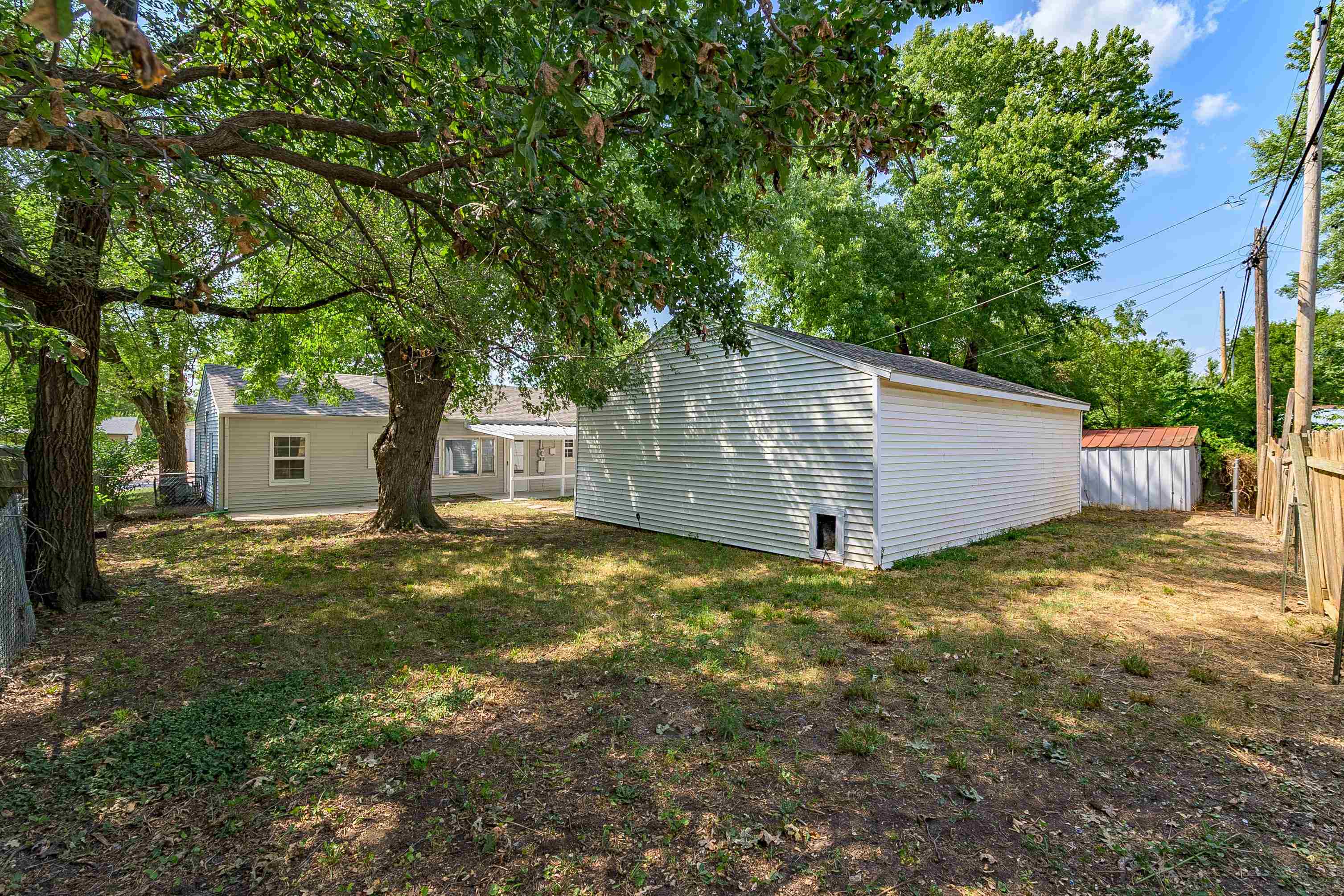 6462 N East Park View St Property Photo 31