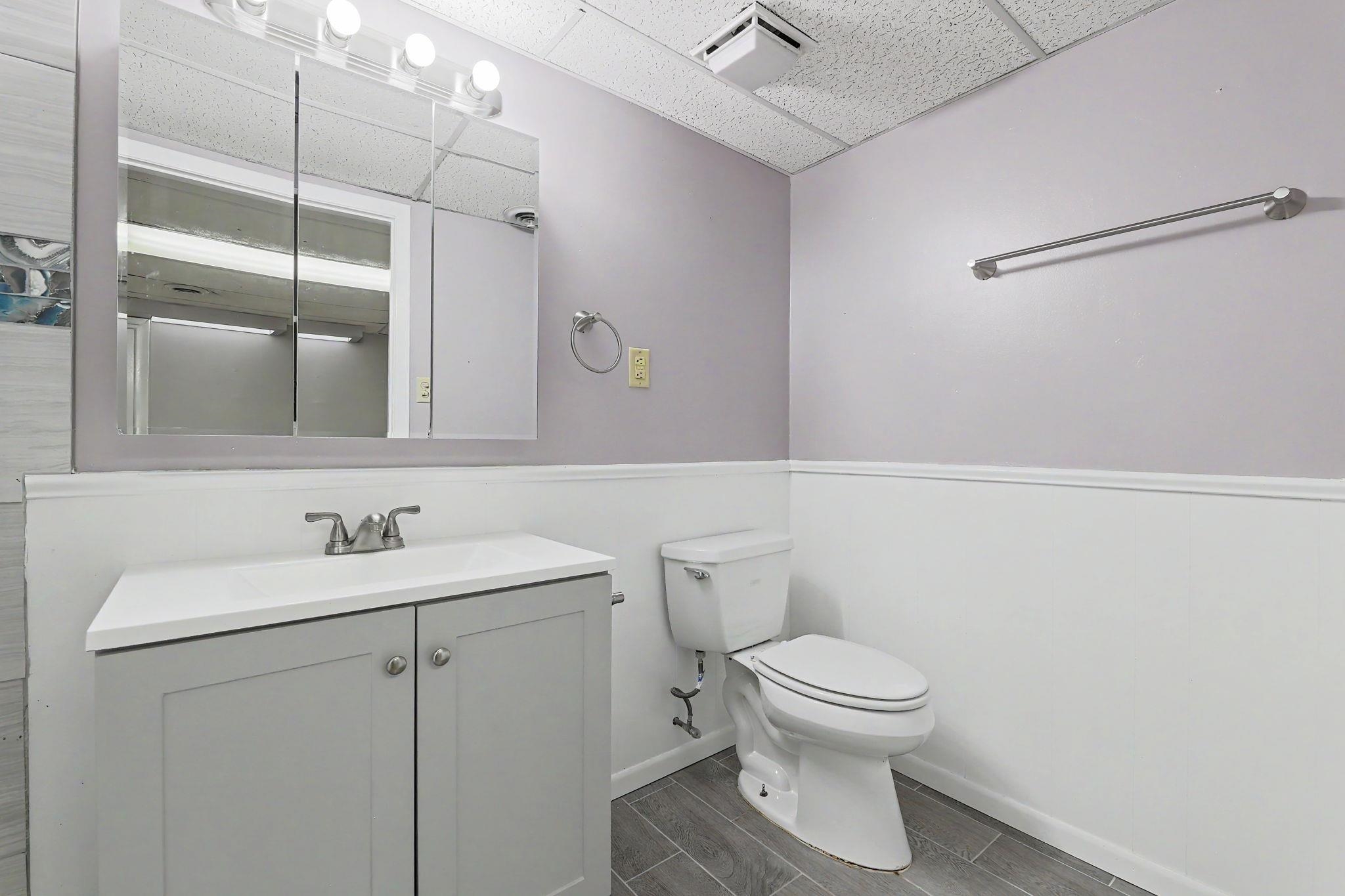 1306 E Brookfield Lane Property Photo 31
