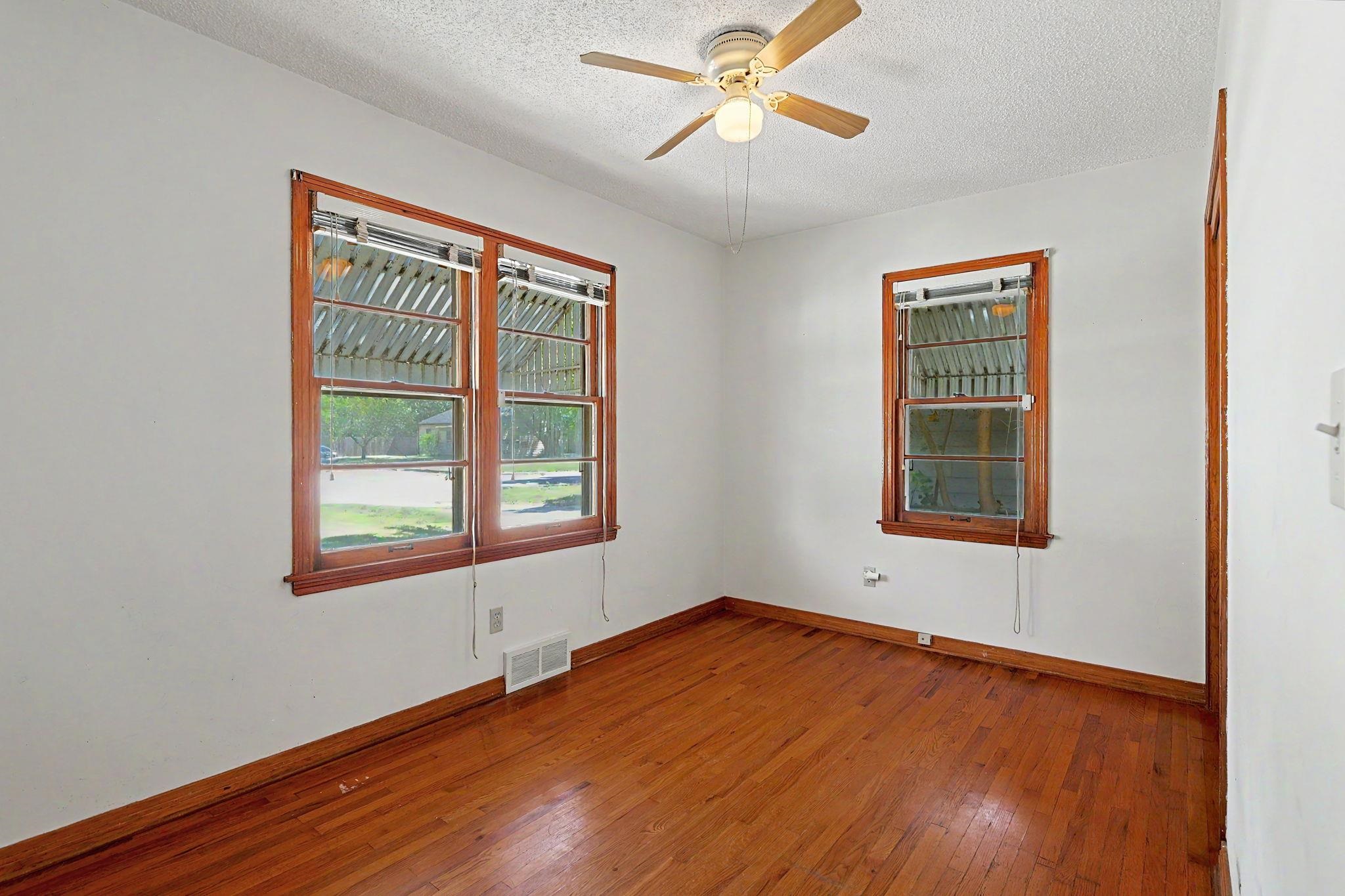 3255 S Gold Property Photo 18