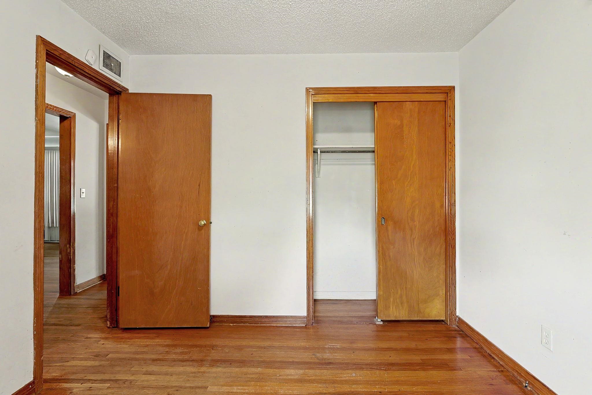 3255 S Gold Property Photo 24
